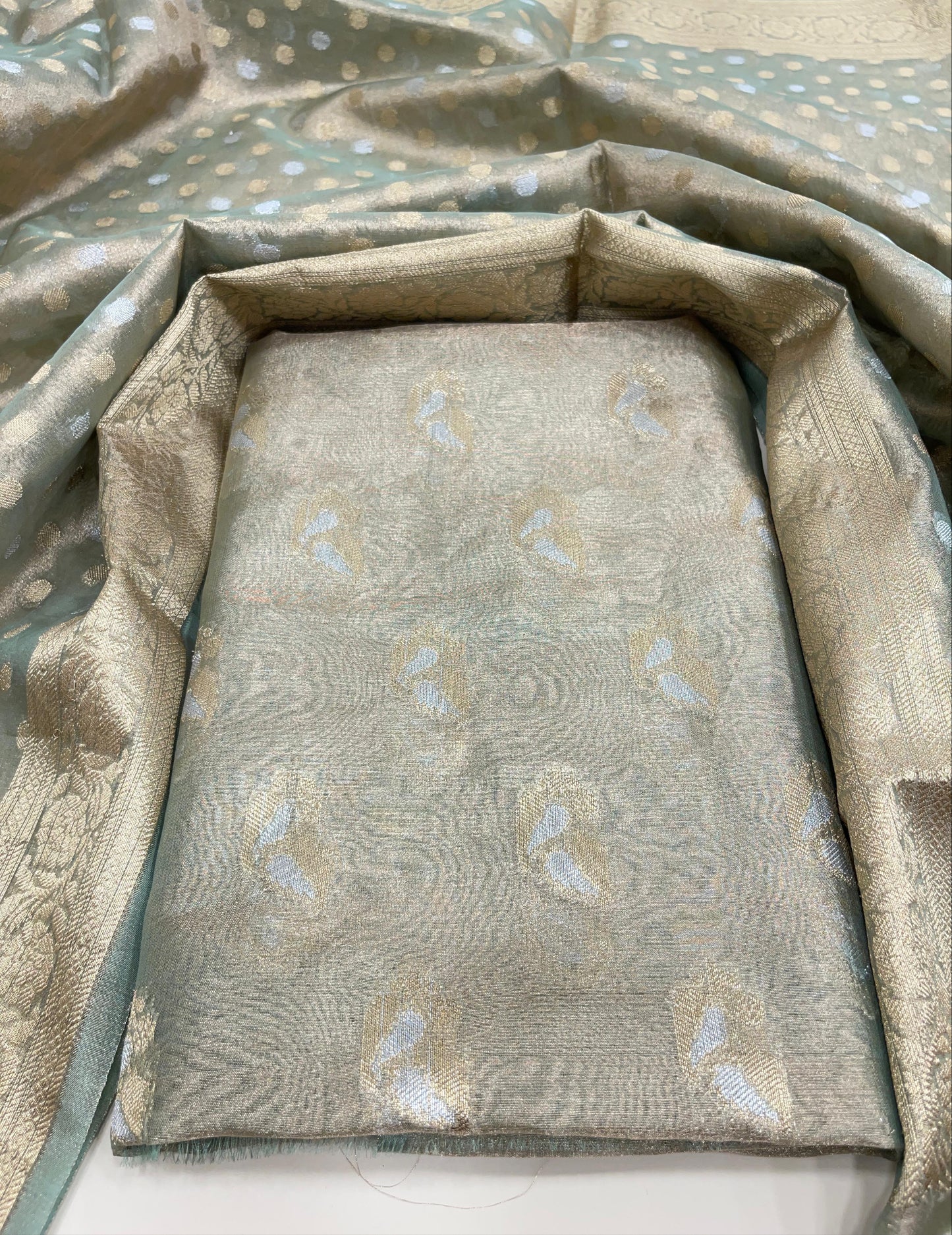 Faishana Presents Light Green Sona Rupa Zari Booti 3pcs Suit with Sona Rupa Chunri Zari Booti Dupatta