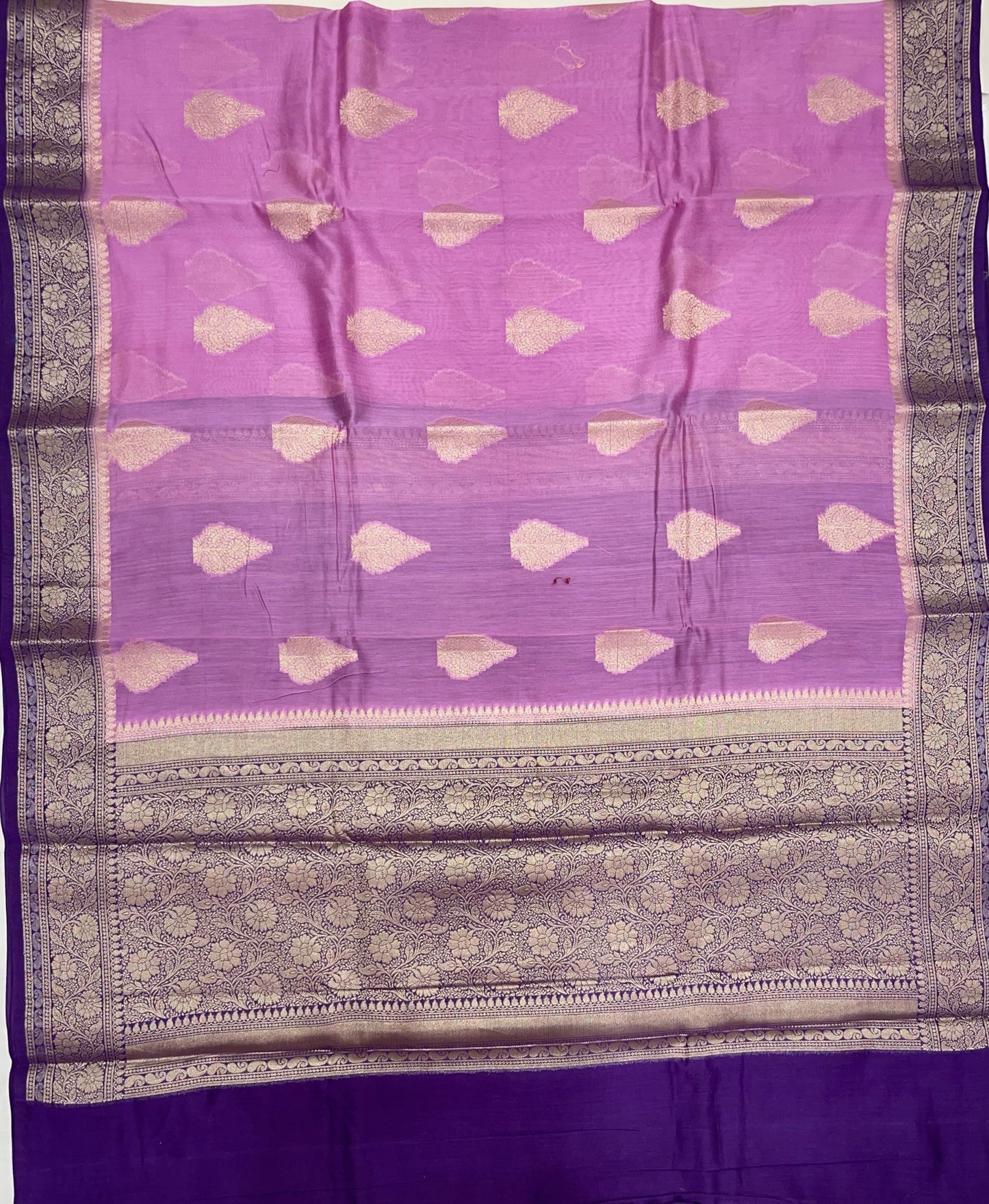 Faishana Pure Handloom Light Purple Cotton Golden Floral Zari Booti Contrast Violet Floral Zari Jaal Border and Pallu with Violet Blouse