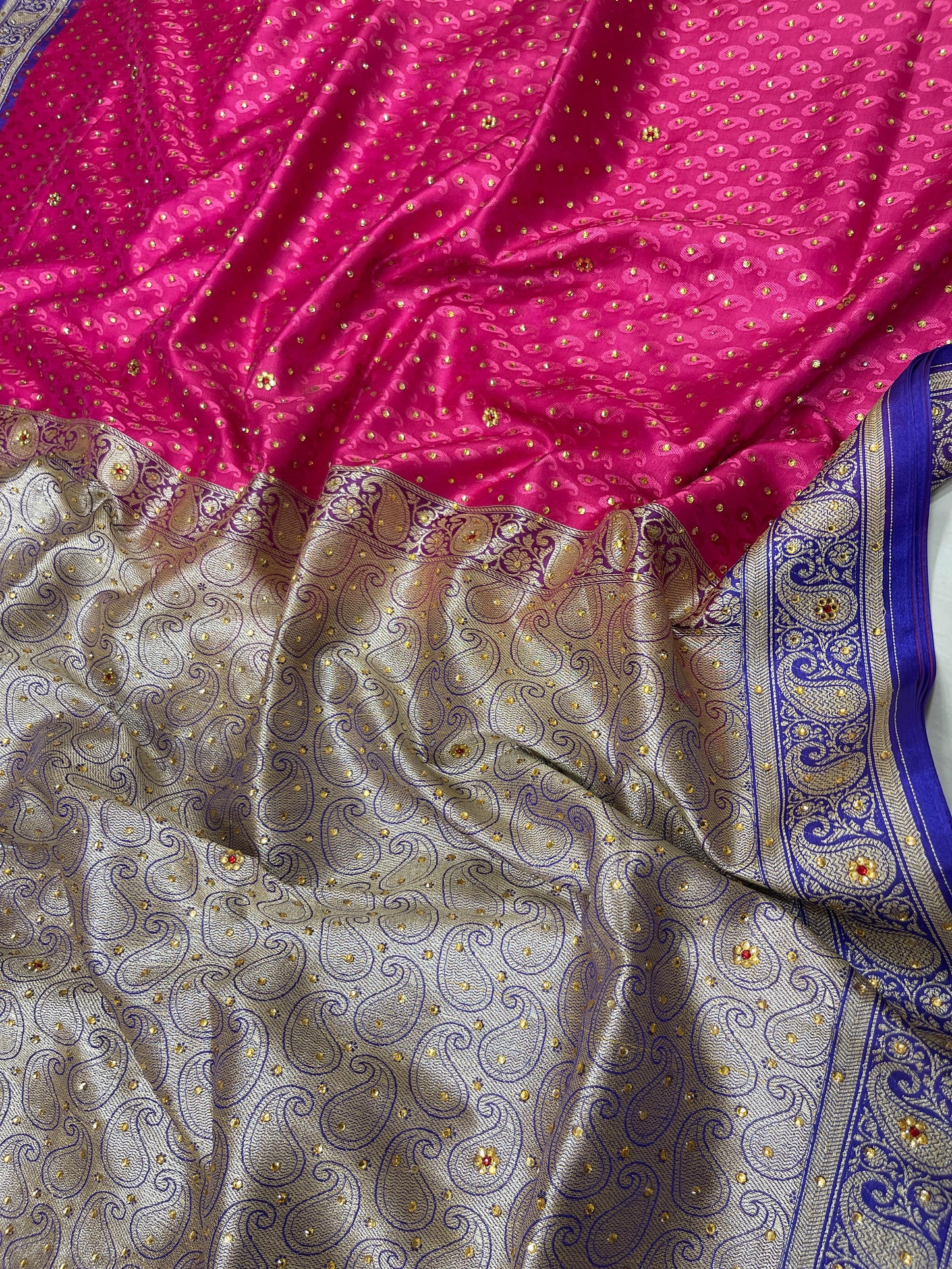 Faishana Presents Turqouise Pink Tanchoi Silk Low Stone Work with Contrast Blue Pallu Zari Border and Purple Blouse