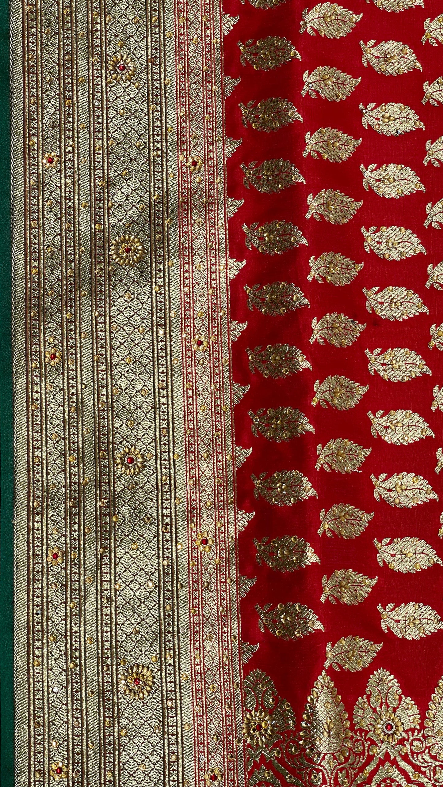 Faishana Presents Red Satin Silk Floral Leaf Zari Booti Low Stone Work Banarasi Saree with Contrast Green Pallu and Green Blouse