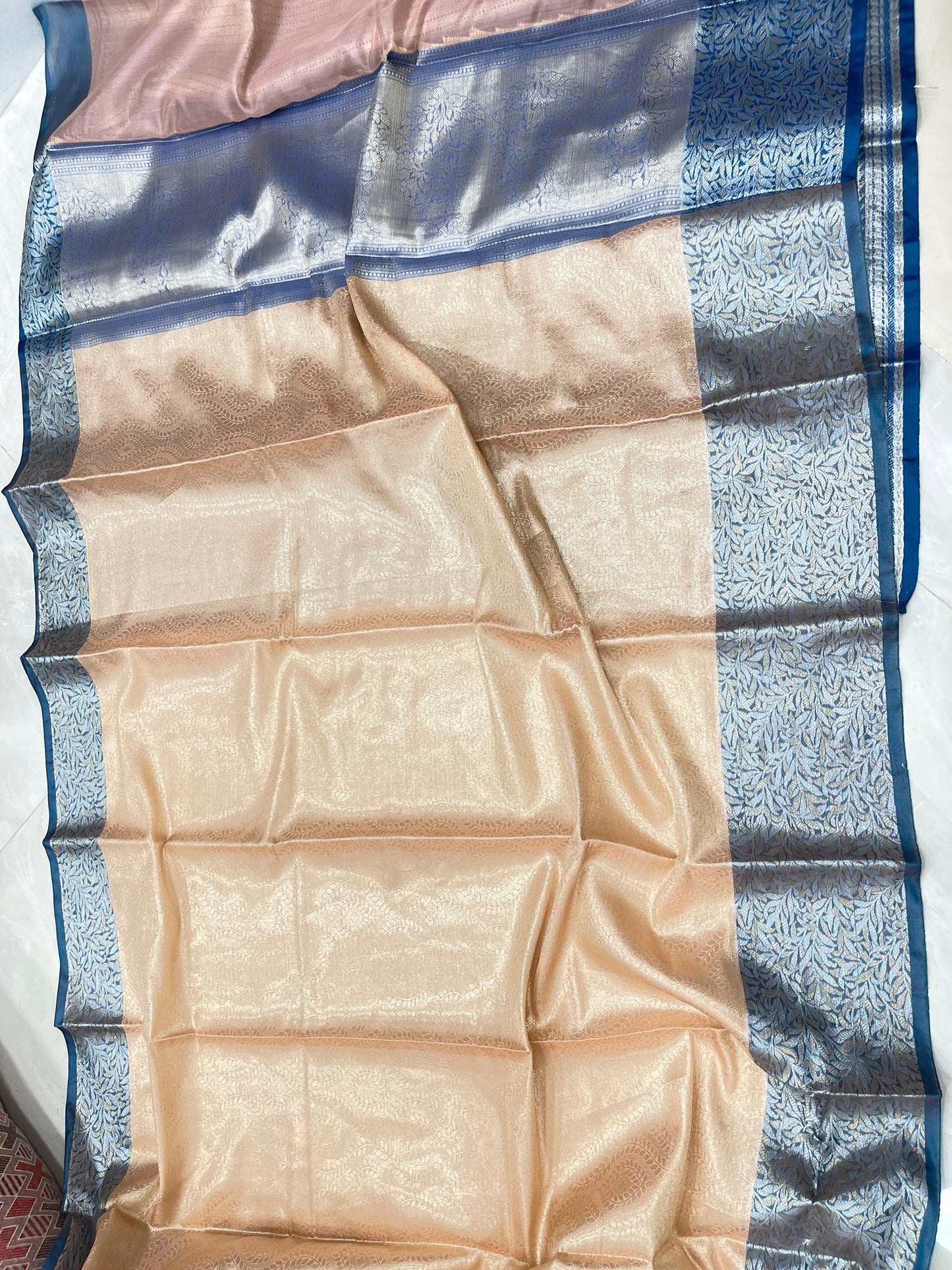 Faishana Presents Peach Art Silk Floral Lehariya Sliver Jaal with Contrast Blue Pallu and Olive Copper Silver Jaal Zari Border with Blue Blouse