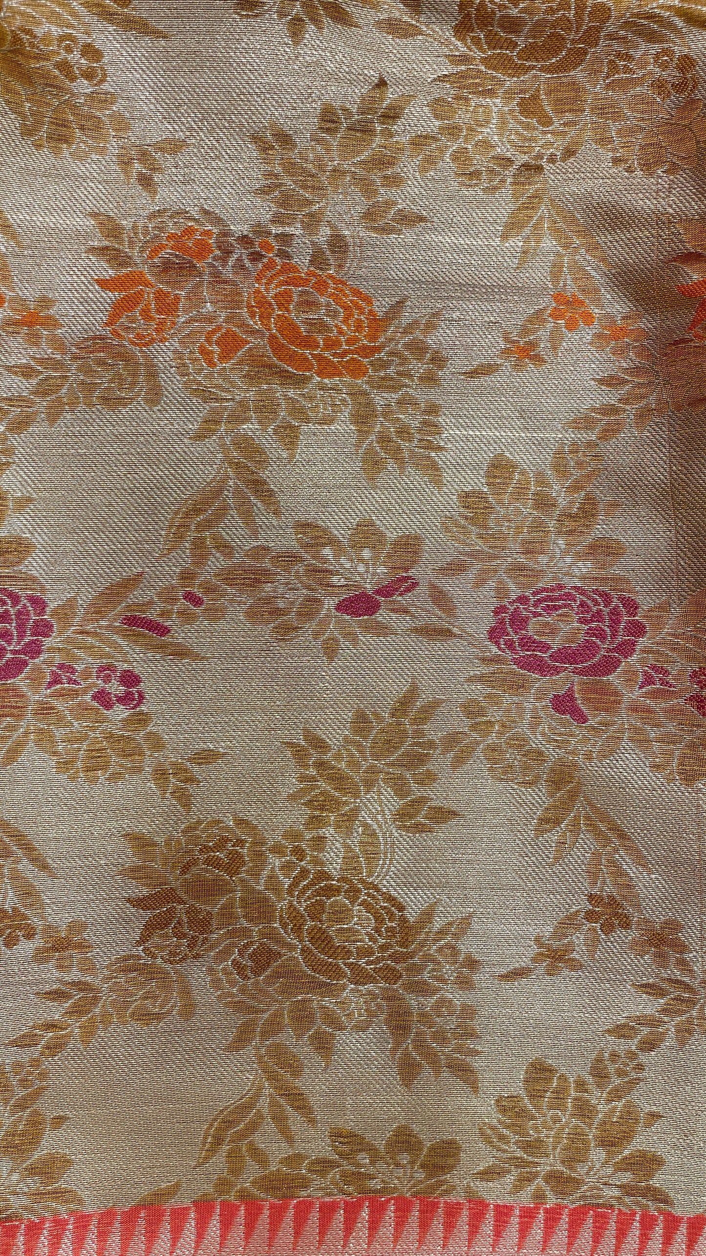 Faishana Presents Gold Art Silk Floral Tilfi Mina Zari Jaal with Contrast Pink Minakari Boota Pallu Double Mina Zari Border and Pink Blouse
