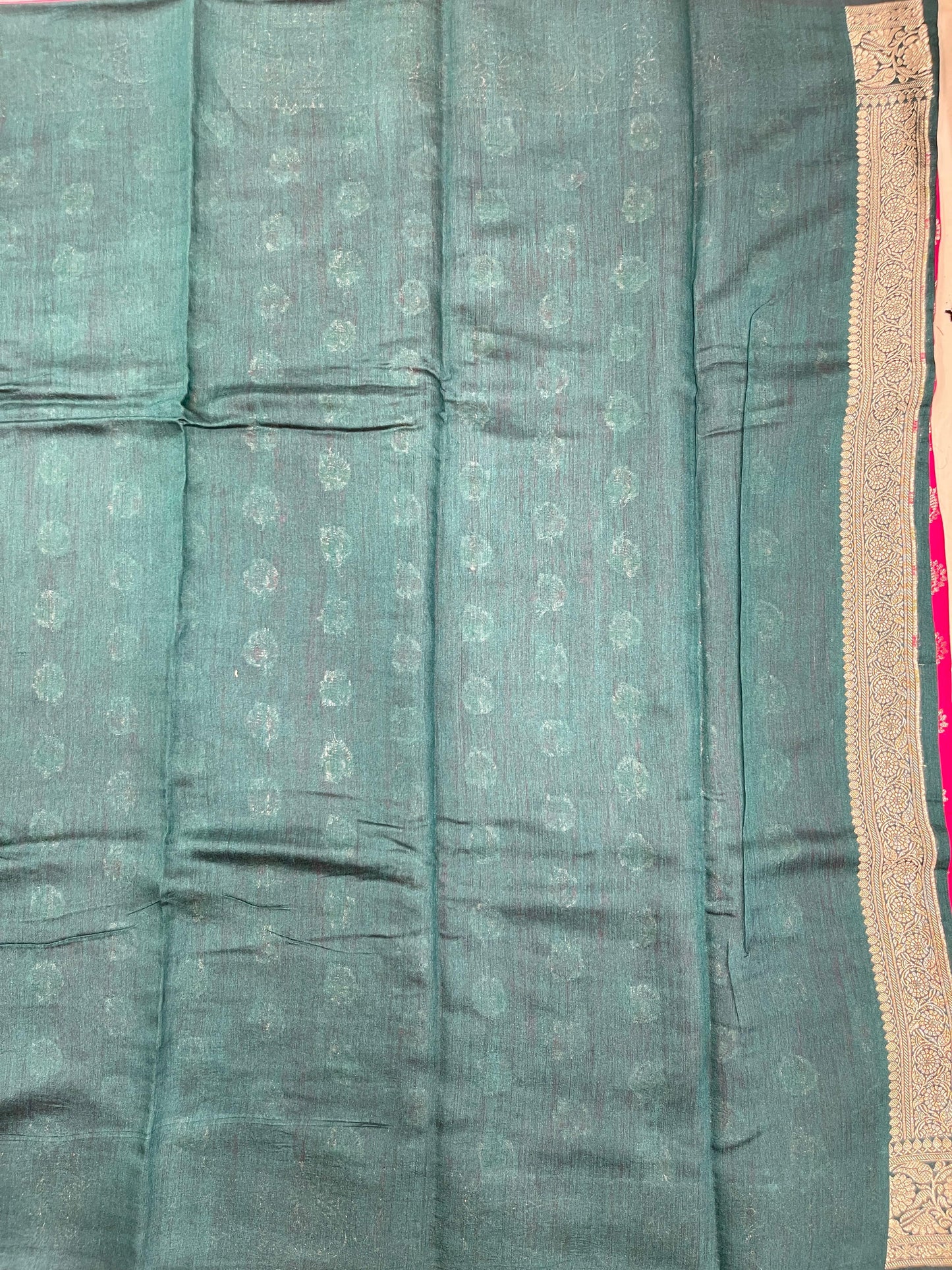 Faishana Pure Handloom Magenta Munga Silk Floral Gold Mina Zari Booti with Banarasi Floral Jaal Pallu Zari Border and Magenta Blouse