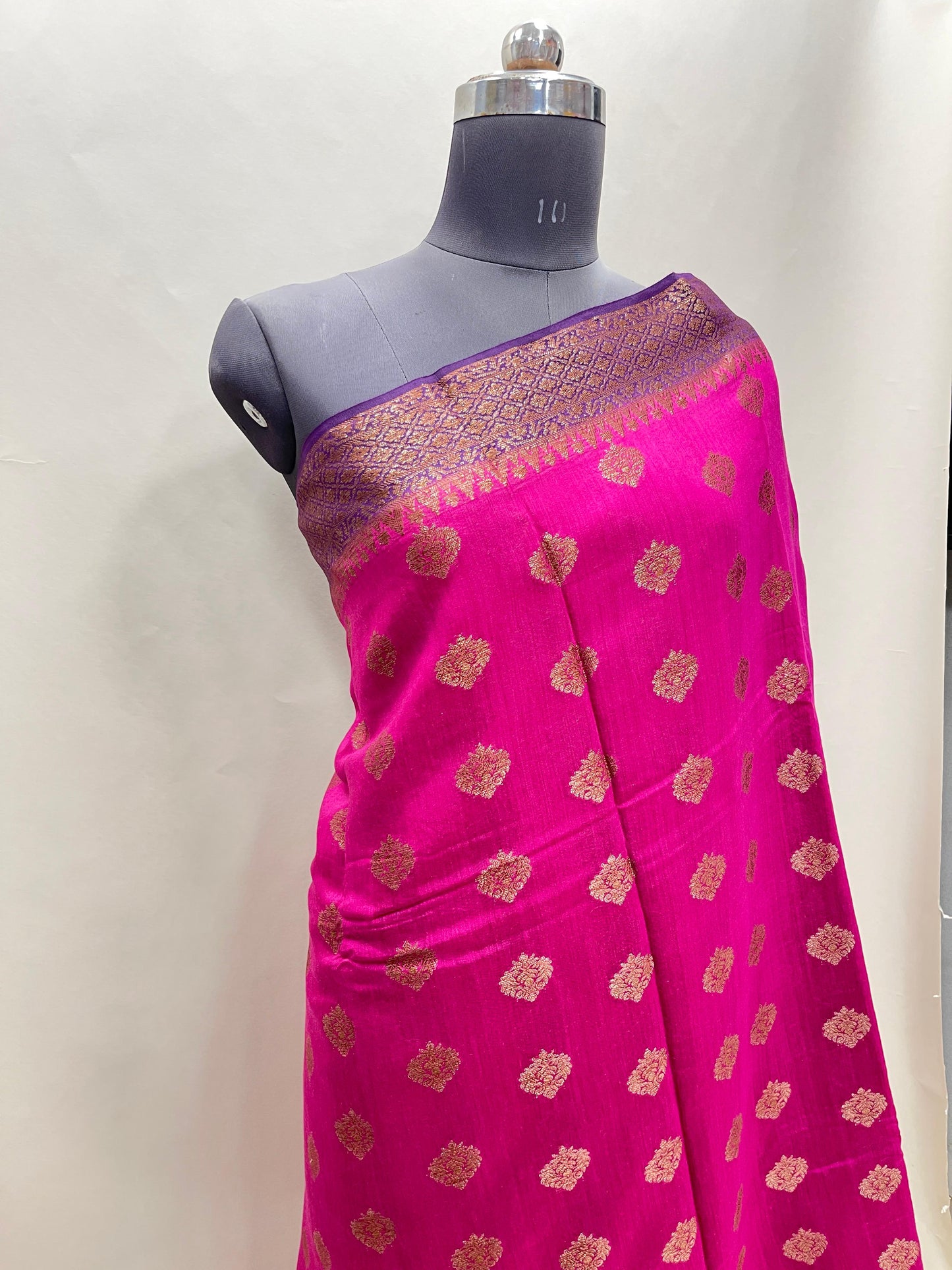 Faishana Pure Handloom Magenta Munga Silk Floral Copper Zari Booti with Contrast Purple Banarasi Floral Pallu Zari Border and Purple Blouse