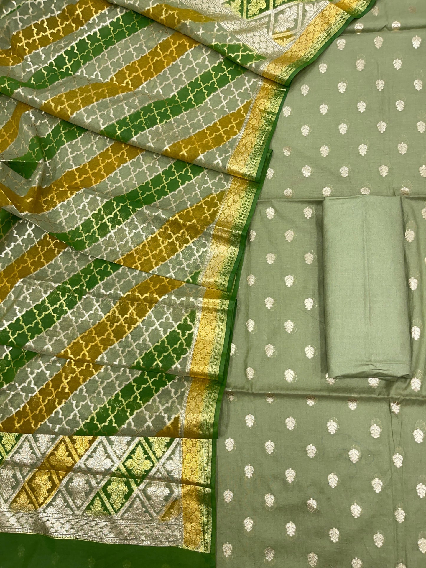 Grey Pure Cotton Handbrush Patti Dupatta Banarasi 3 pcs Suit Set IM_PCHBP5