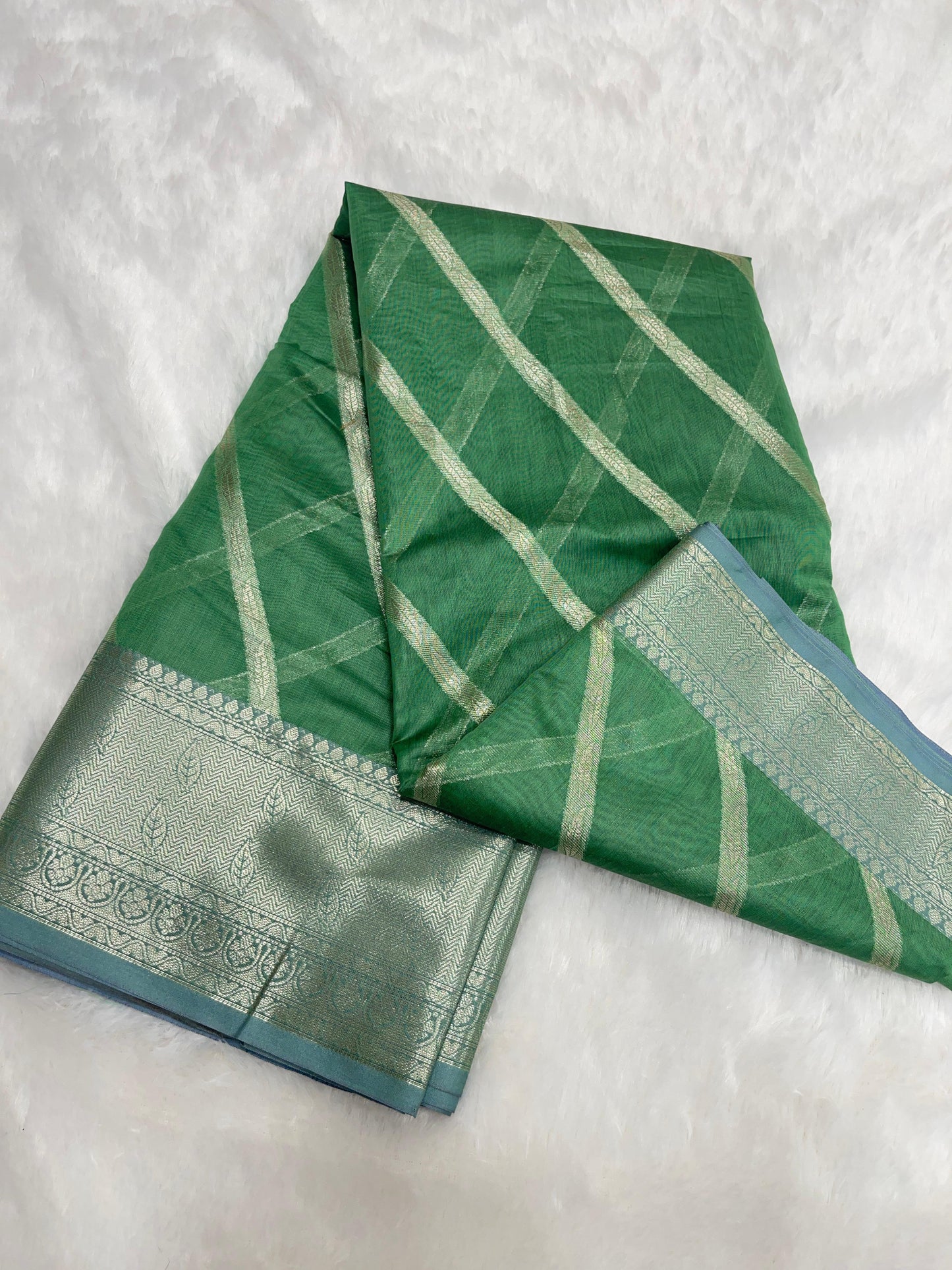 Light Green Cotton Water Zari Stripe Banarasi Saree JVC_16