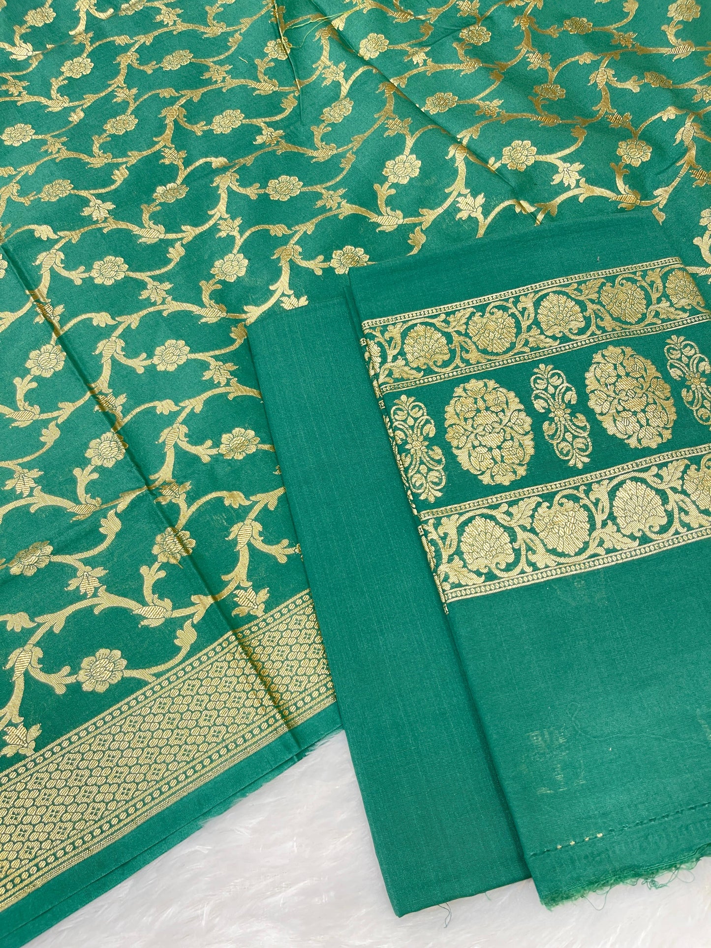Puresilk Handloom Green Cotton Banarasi 3 pcs Suit Set RHN_CTN4