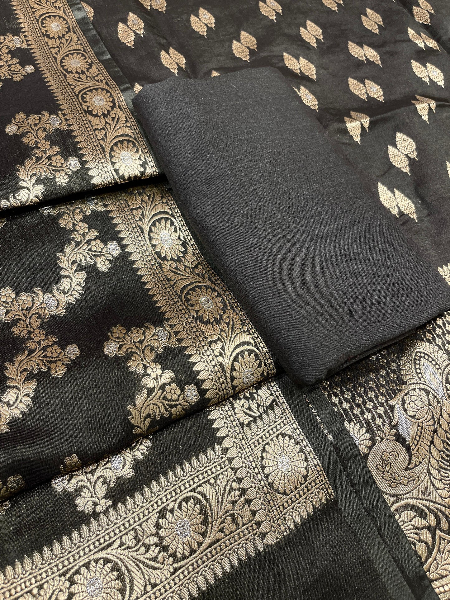 Puresilk Handloom Black Viscose Silk Banarasi 3 pcs Suit Set RHN_VS4