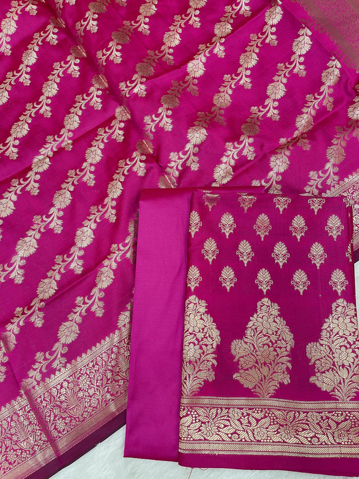 Magenta Katan Silk Zari Border Banarasi 3 pcs Suit Set 800JD_KB4