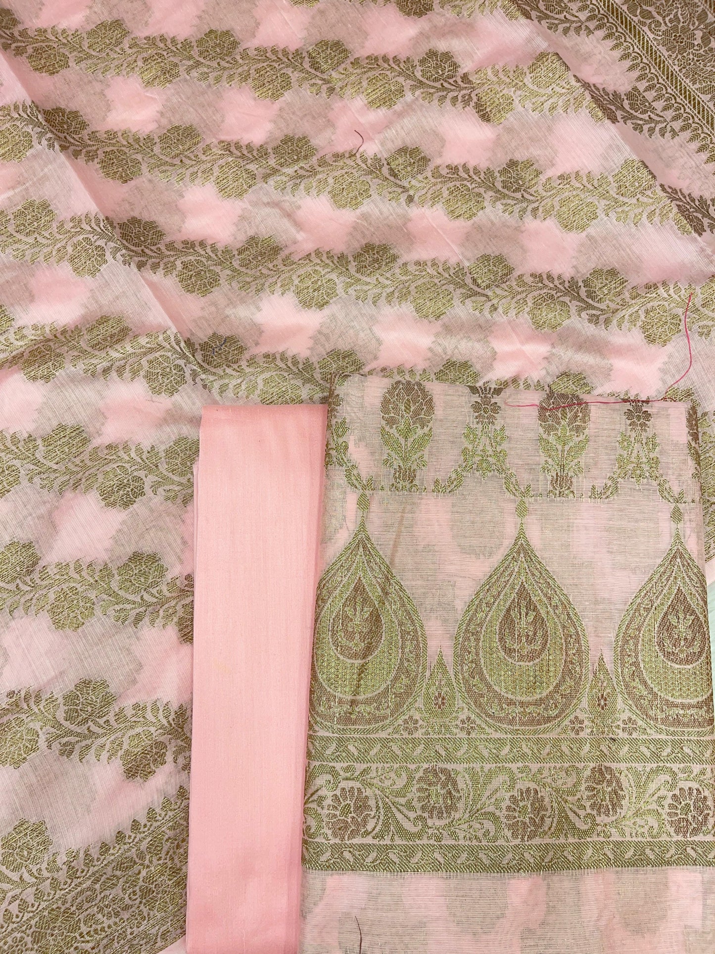 Baby Pink Cotton Alfi Banarasi 3 pcs Suit Set 600IM_CPV1