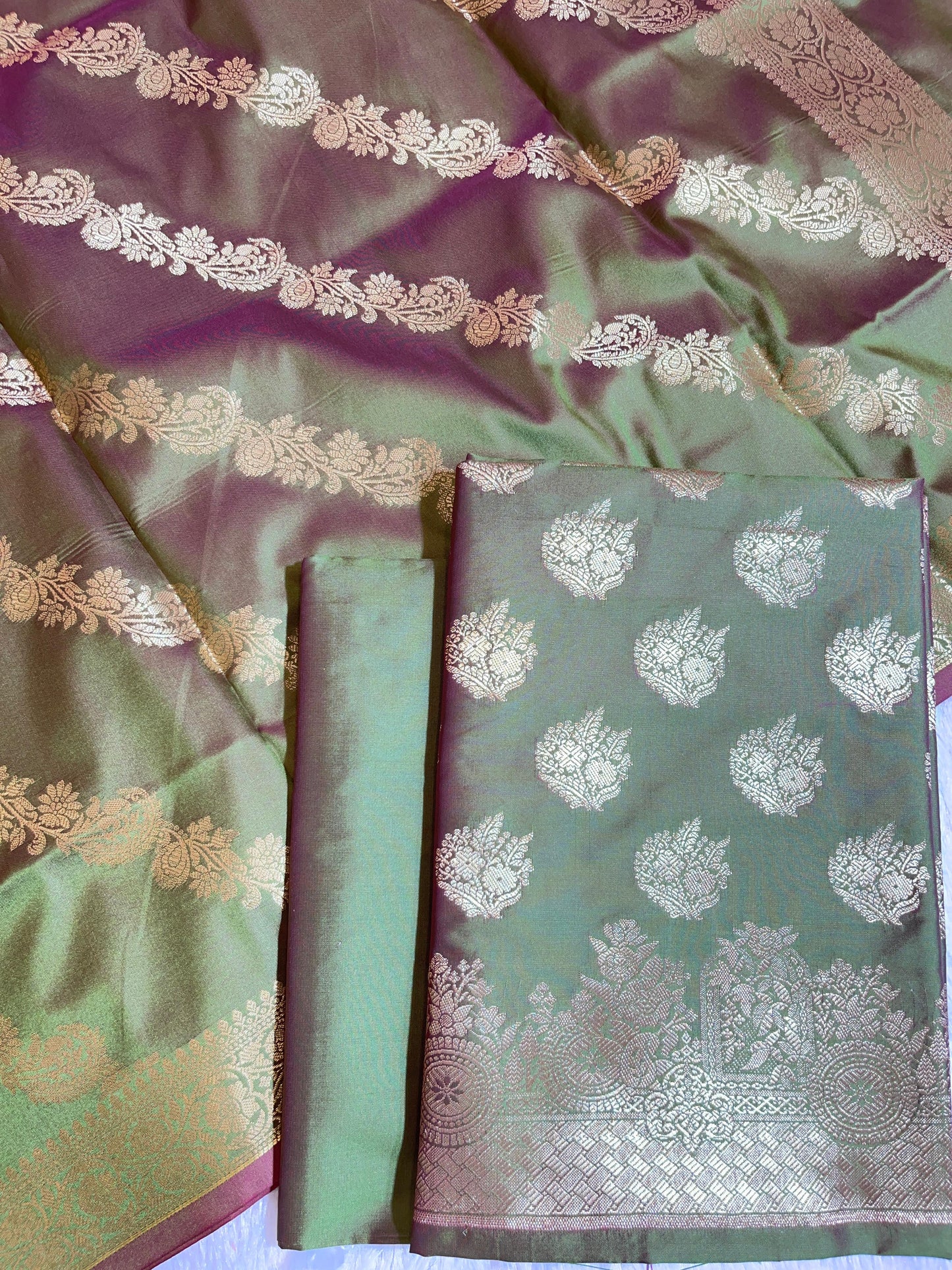 Mehndi Green Semi Katan Silk Banarasi 3 pcs Suit Set 750SHL_SK1