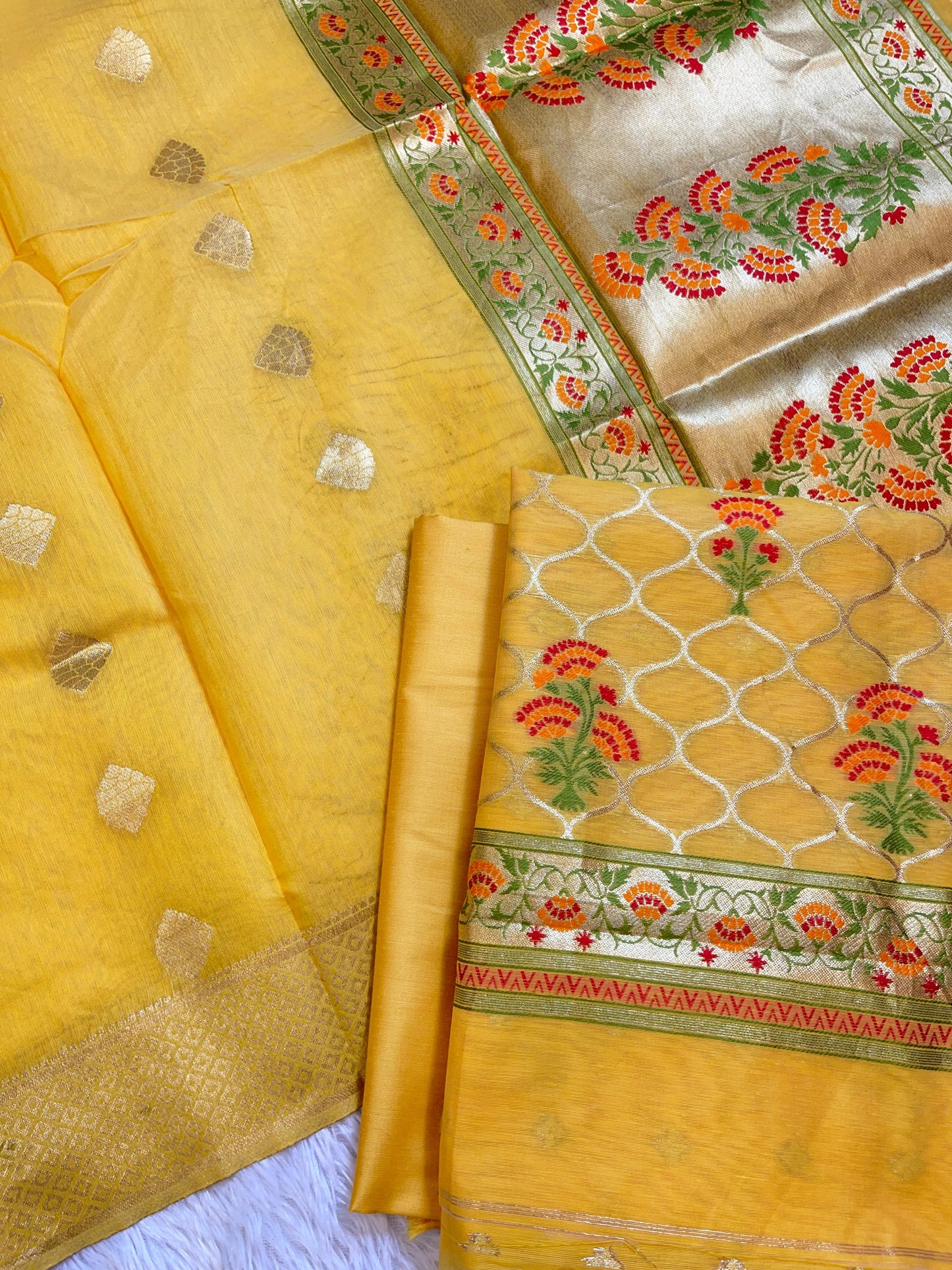 Yellow Jamdani Weave Cotton Banarasi 3 pcs Suit Set 600SKL_JM3