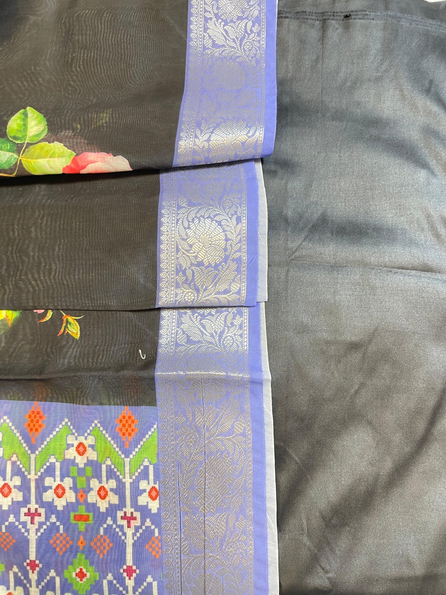 Black Plain Mercerised Silk Banarasi Suit Set with Contrast Blue Digital Print Dupatta 650SKL_MS1