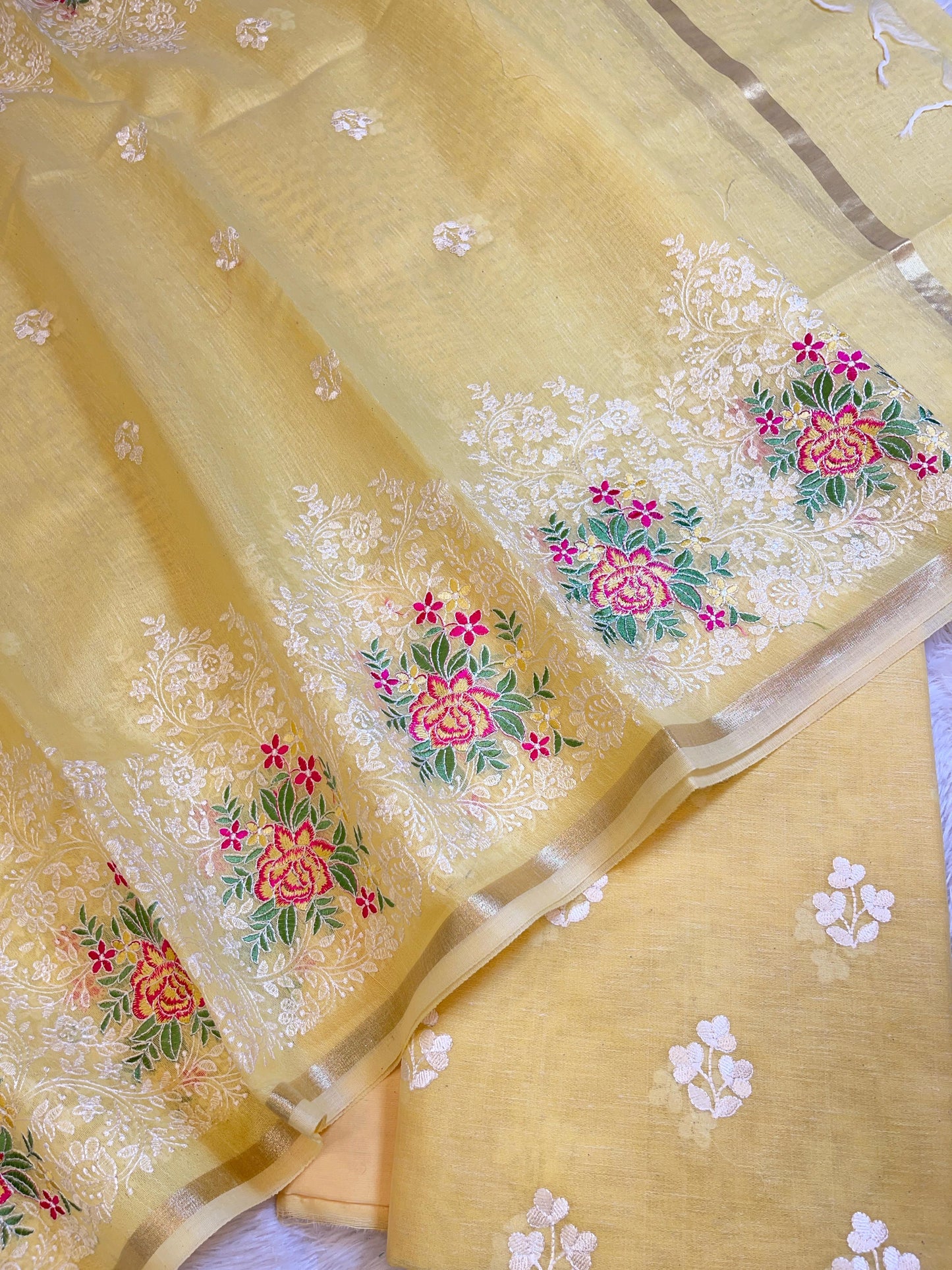 Yellow Linen Banarasi 3 pcs Suit Set with Embroidery Dupatta 1100SKL_LN3