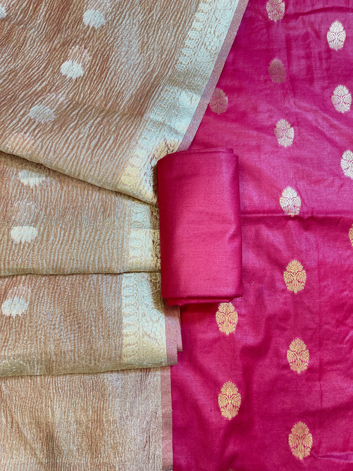 Magenta Pure Mercerise Silk Banarasi 3 pcs Suit Set with Crush Tissue Dupatta 1000SKL_PM8