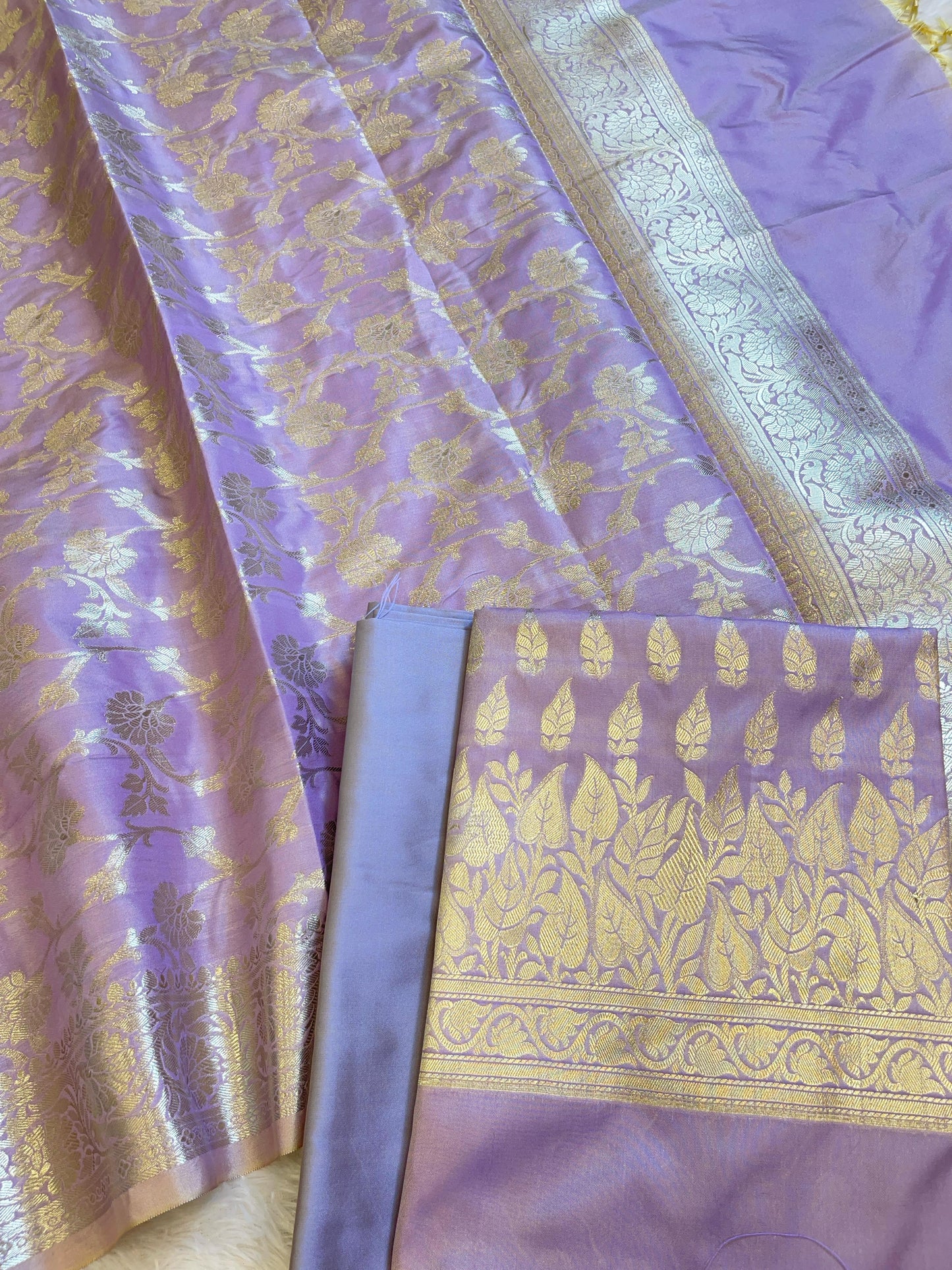 Purple Semi Silk Floral Zari Booti Banarasi 3 pcs Suit Set 900AJ_SK13