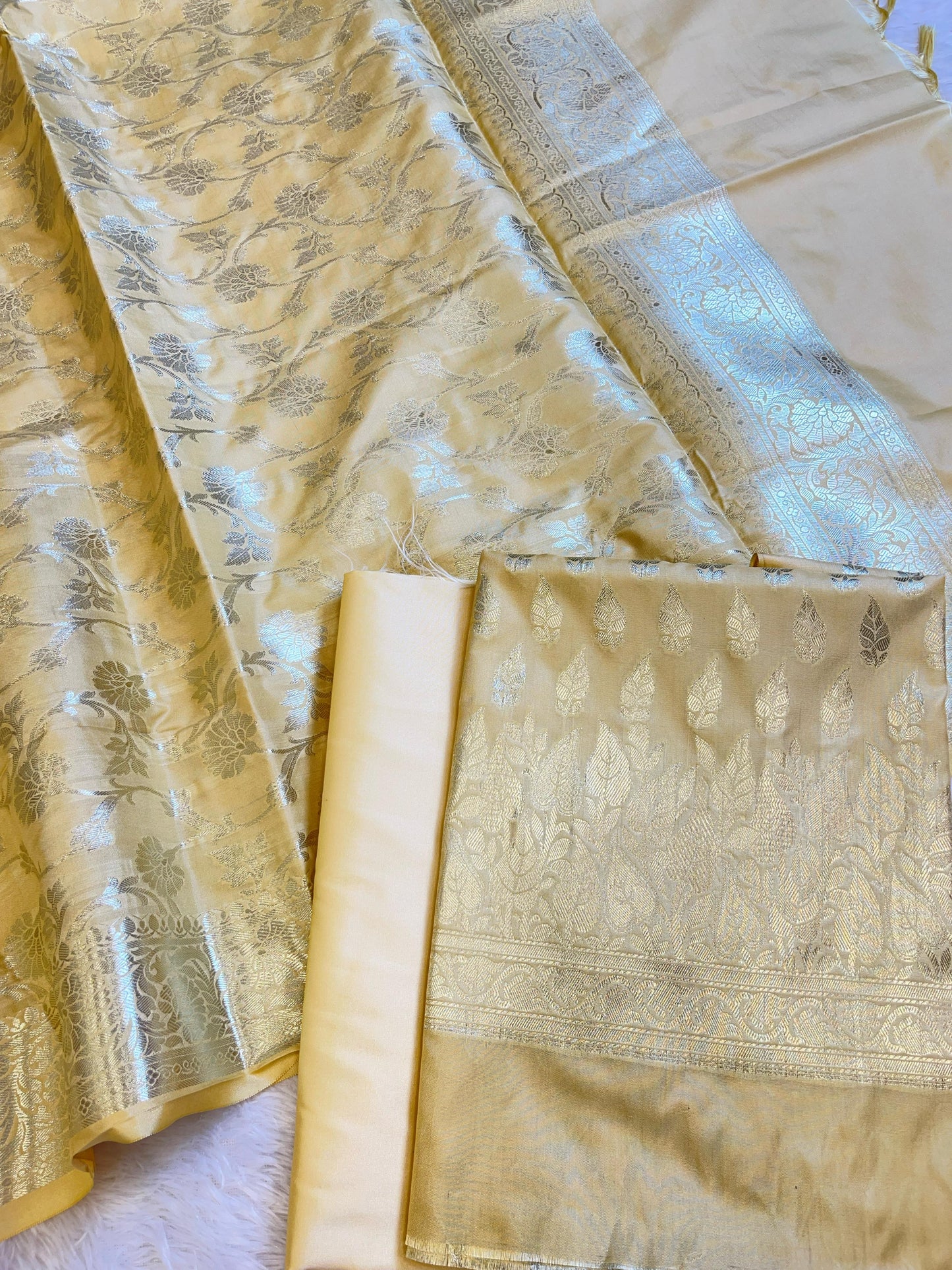 Beige Semi Silk Floral Zari Booti Banarasi 3 pcs Suit Set 900AJ_SK16