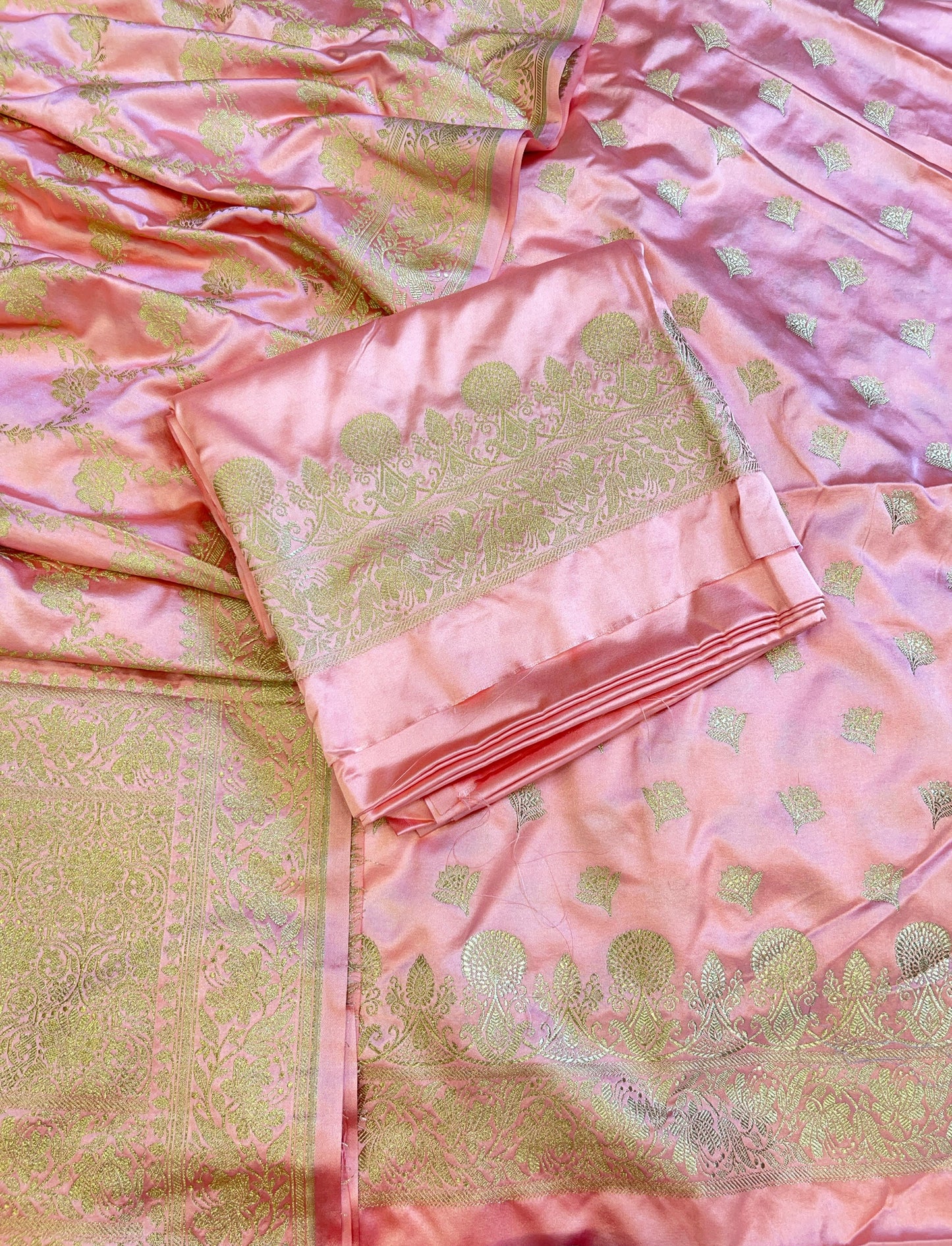 Peach Premium Mashru Silk Floral Zari Booti Banarasi Suit Set 1500AJ_KCP21