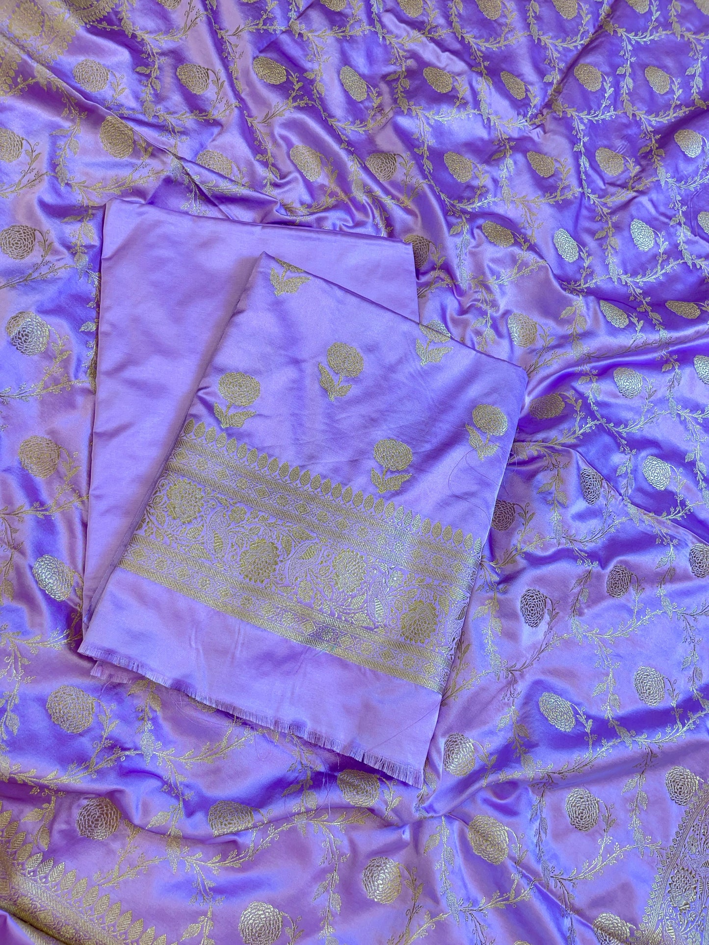 Purple Premium Mashru Silk Floral Zari Booti Banarasi Suit Set 1500AJ_KCP38