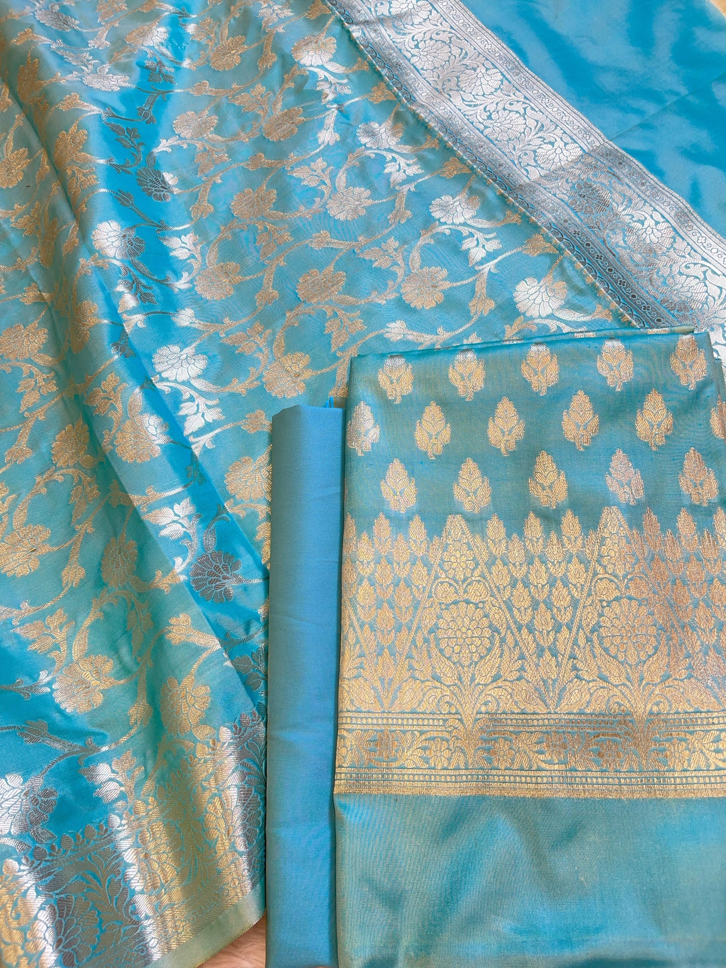 Sky Blue Semi Silk Floral Zari Booti Banarasi 3 pcs Suit Set 900AJ_SK36