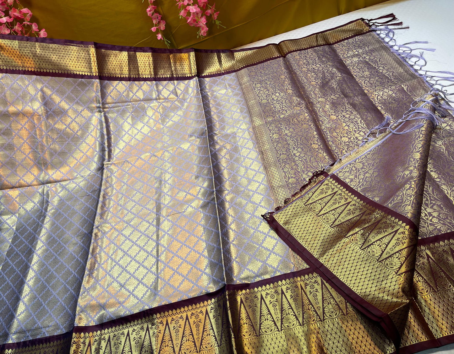 Light Grey Semi Kanchi Silk Brocade Contrast Brown Border Banarasi Saree MS_SK11