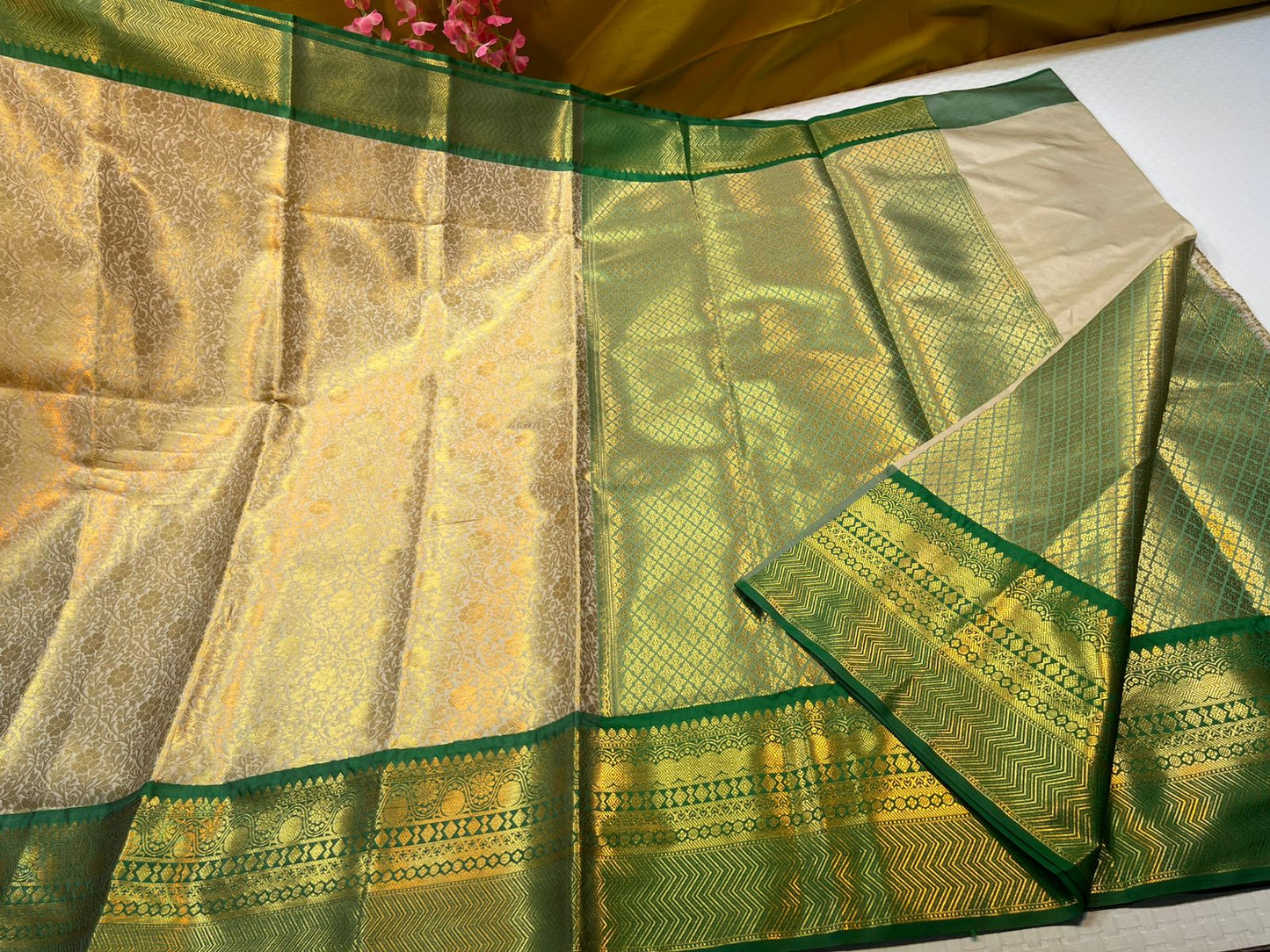 Light Gold Semi Kanchi Silk Contrast Green Border Banarasi Saree MS_SK20