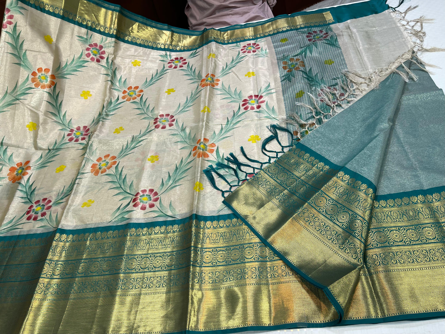 Off white Tissue Silk Floral Handpainted Jaal Contrast Dark Green Border Banarasi Saree MS_TS27