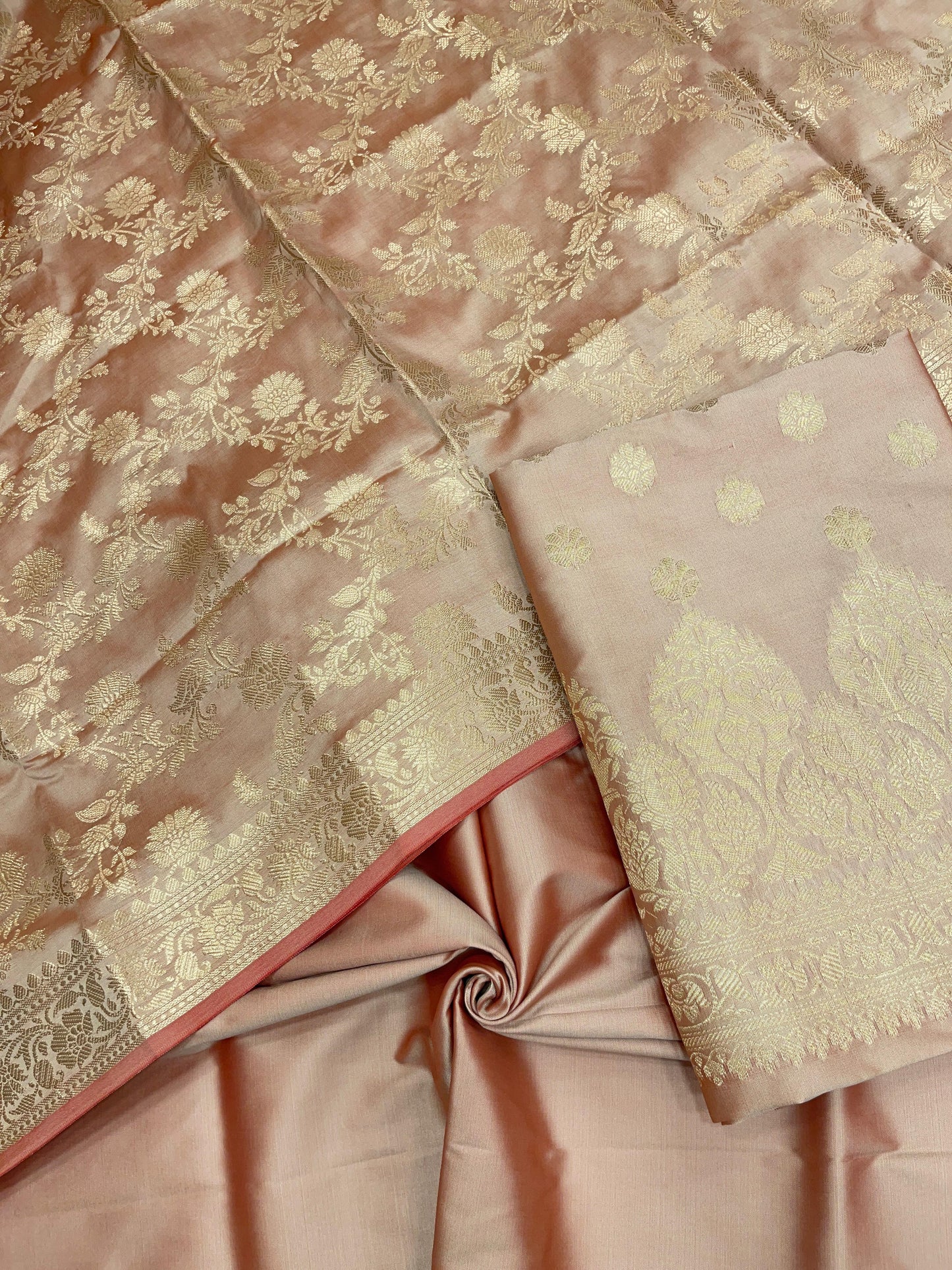 Beige Semi Katan Silk Handloom Banarasi 3 pcs Suit Set MUB_SK72