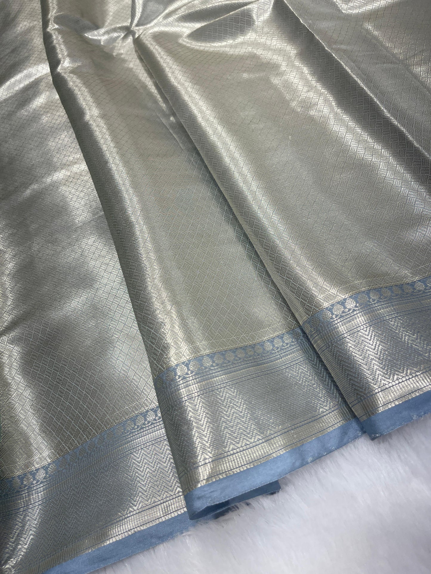 Light Green Cotton Floral Water Zari Booti Banarasi Saree JVC_11