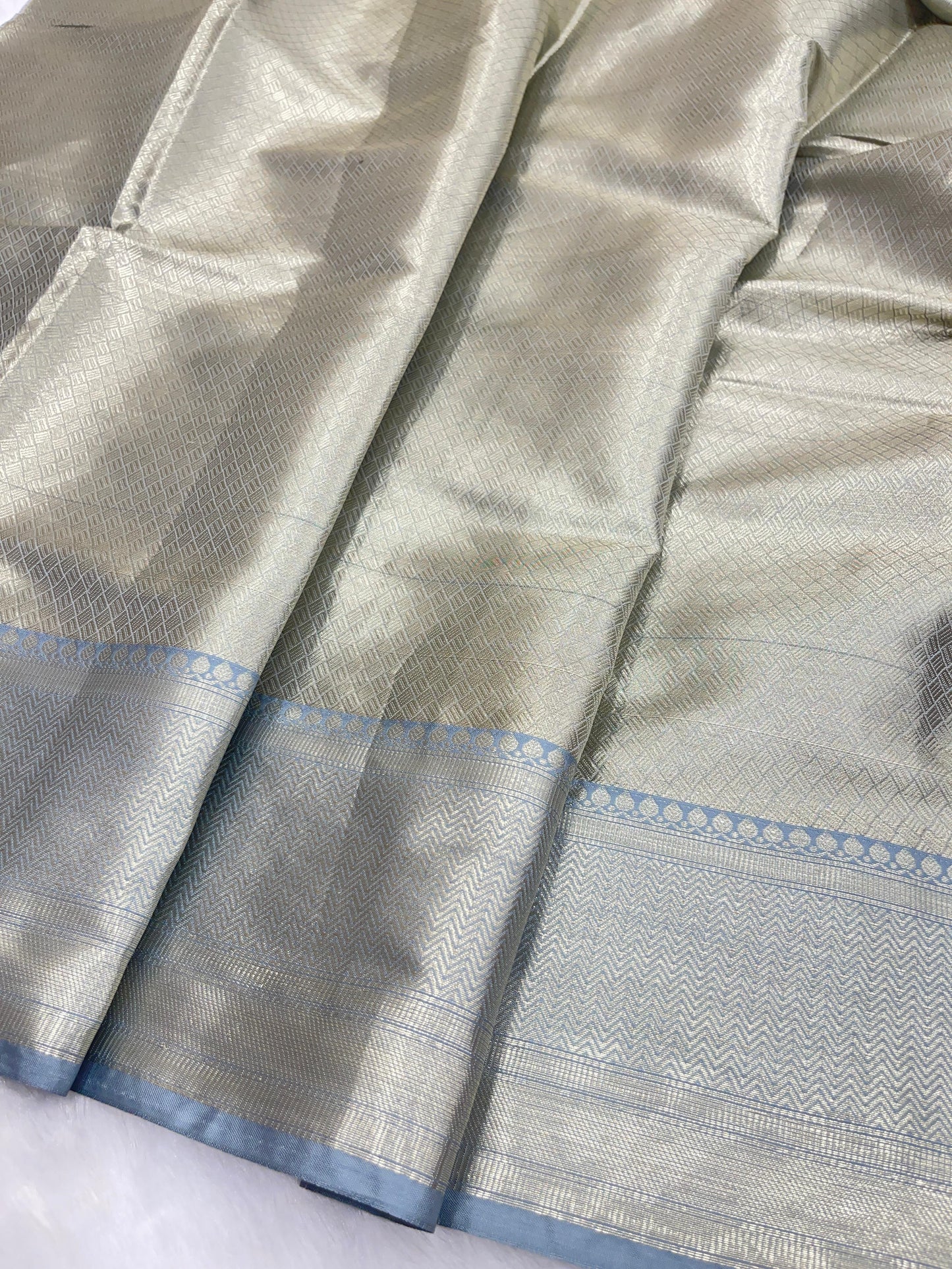 Light Brown Cotton Floral Water Zari Booti Banarasi Saree JVC_12