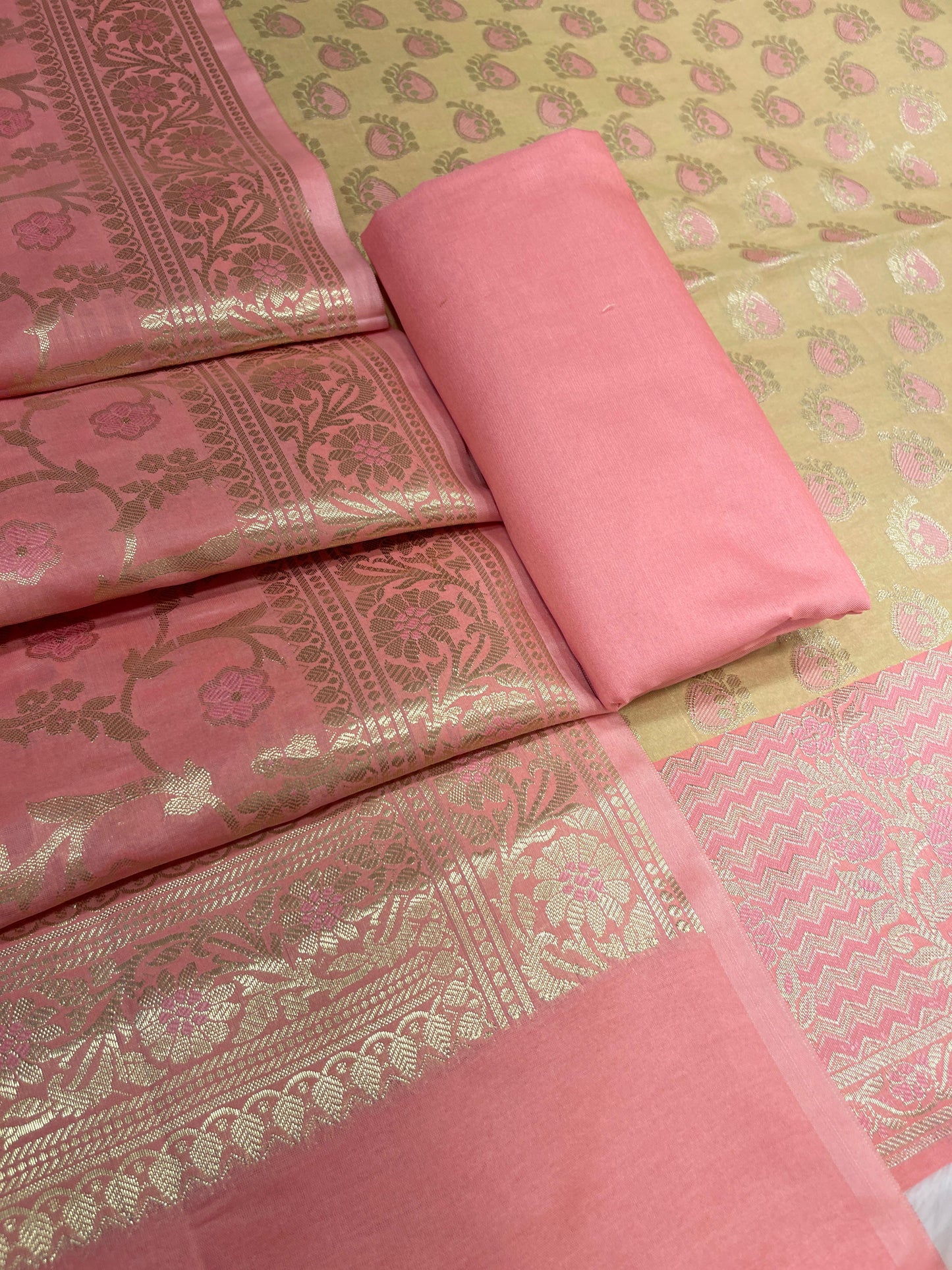 Beige Cotton Silk Panarasi 3 pcs Suit Set with Contrast Pink Dupatta 780ASD_CS13