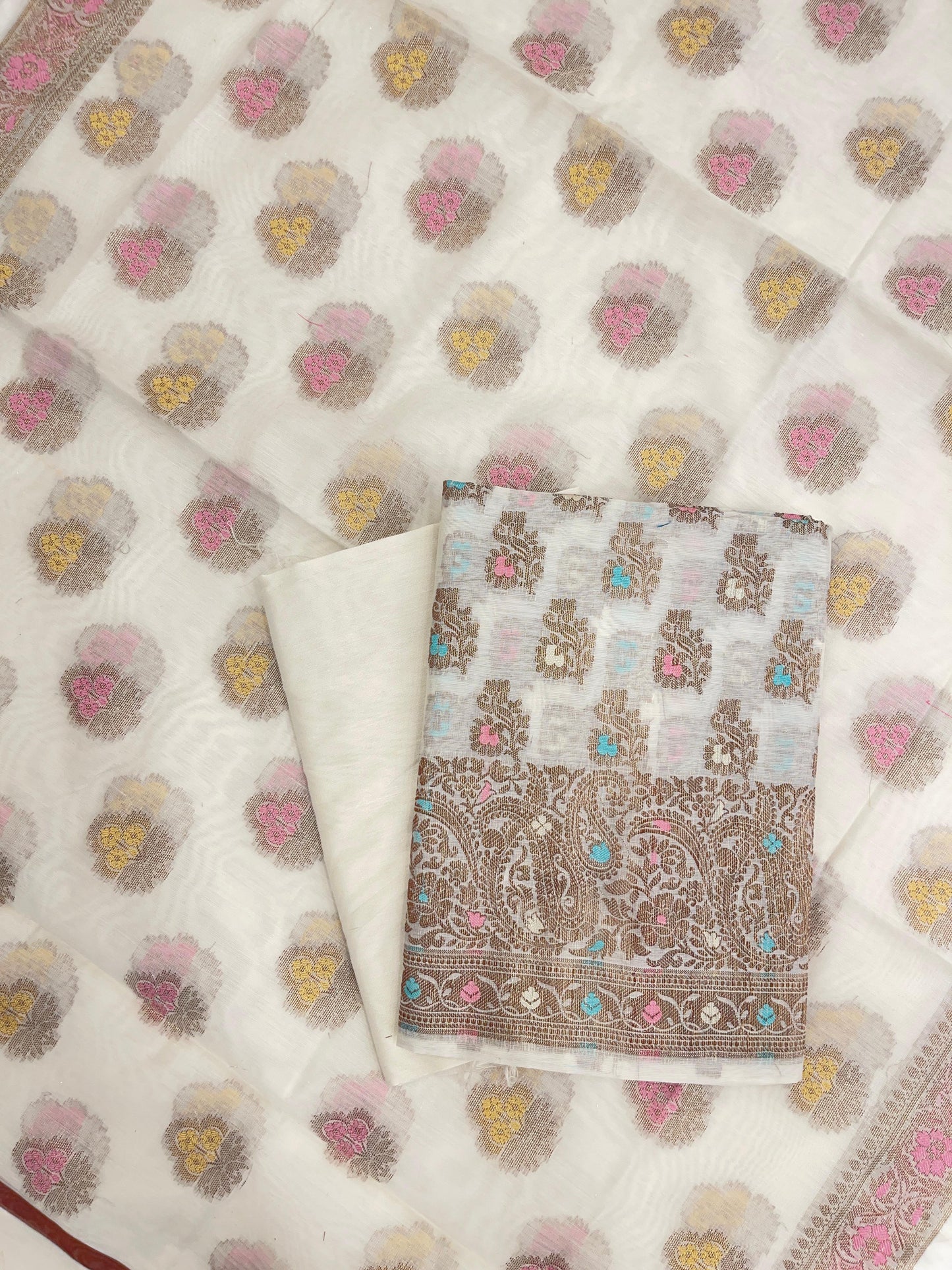 Cream Cotton Silk Banarasi 3 pcs Suit Set 680ASD_CS26
