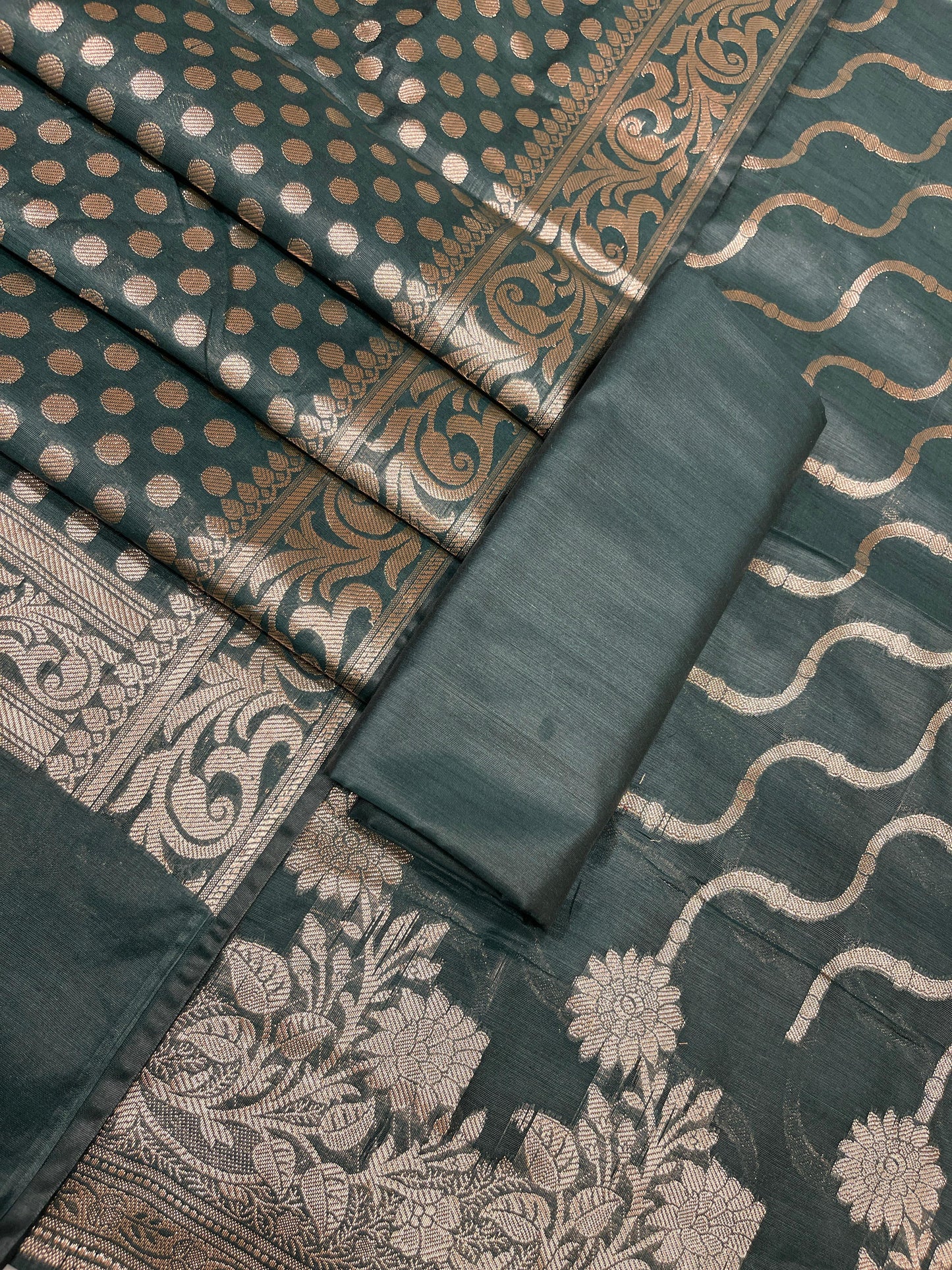 Black Cotton Silk Lehariya Banarasi 3 pcs Suit Set 675JVC_105