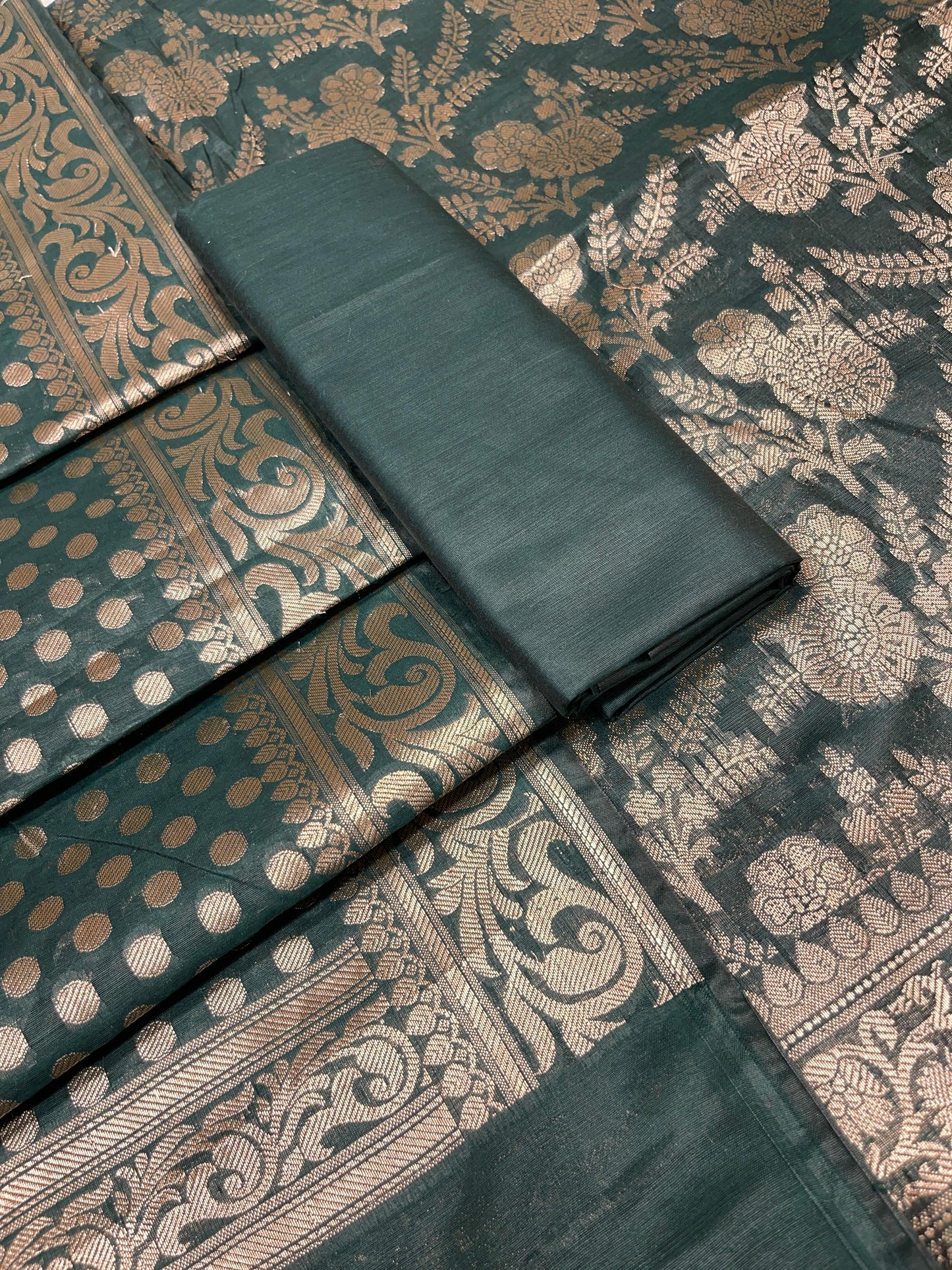 Dark Green Cotton Silk Boota Banarasi 3 pcs Suit Set 675JVC_108