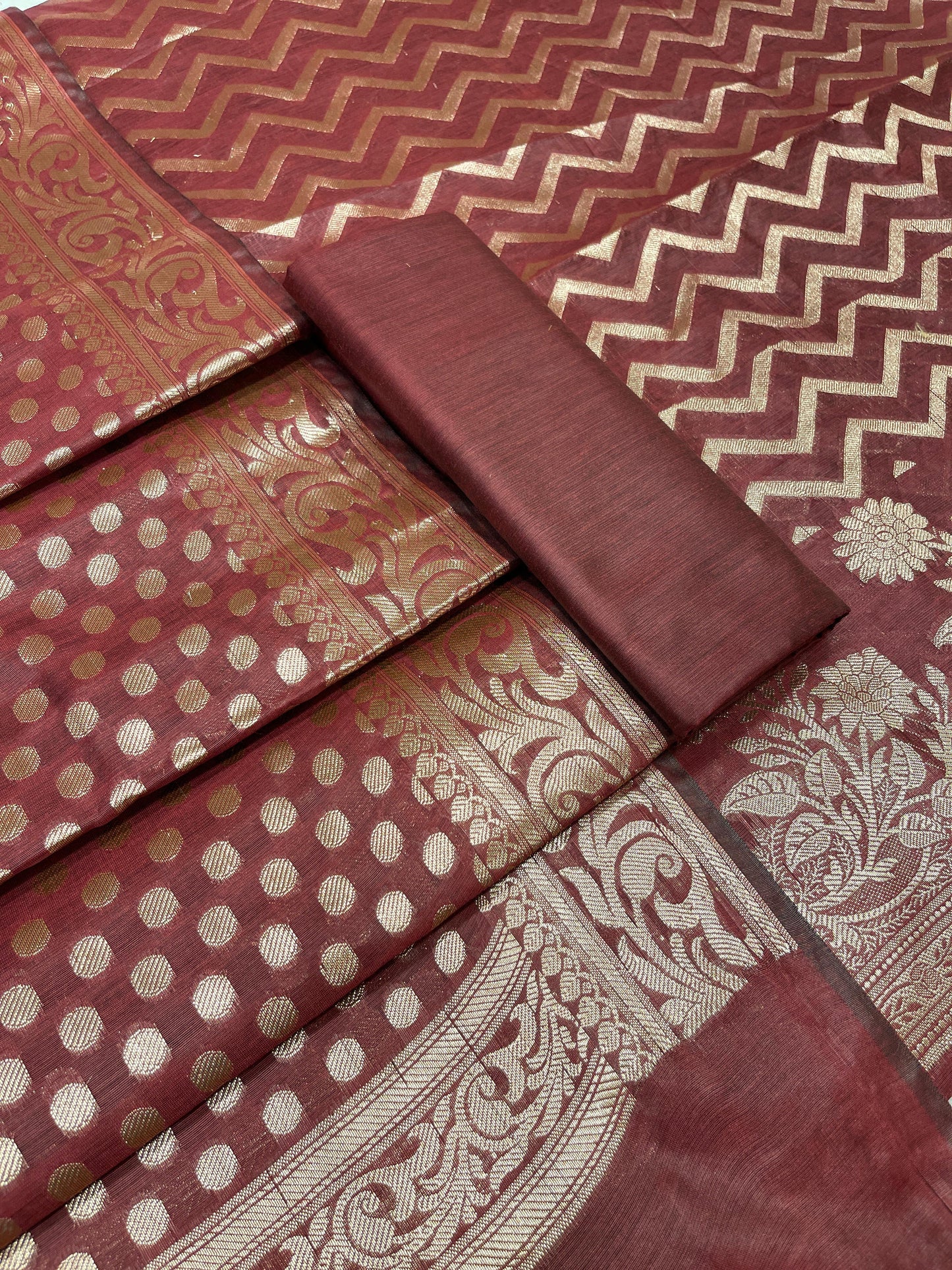 Maroon Cotton Silk Zig-Zag Banarasi 3 pcs Suit Set 675JVC_125