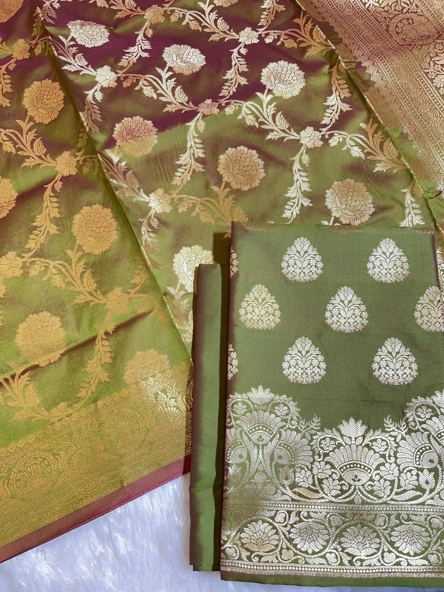 Mehndi Green Semi Katan Silk Banarasi 3 pcs Suit Set 750SHL_SK23