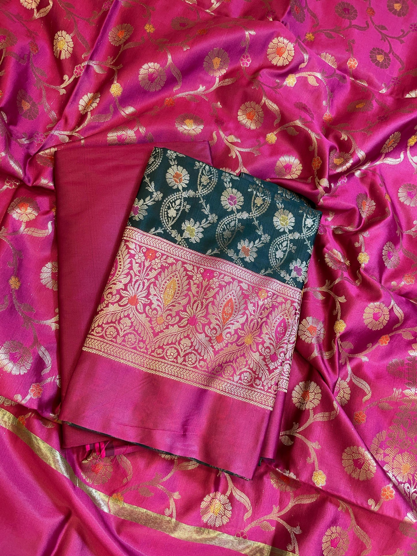 Darkgreen Art Silk Floral Zari Mina Jaal Contrast Banarasi Suit with Pink Dupatta 625AJ_TPT14