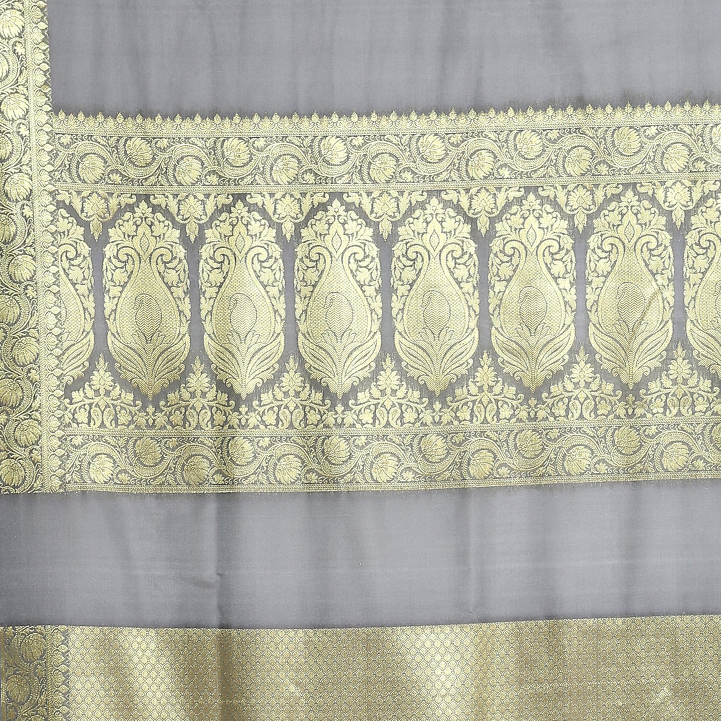 Faishana Presents Grey Katan Silk Plain Zari Anchal With Contrast Gold Zari Border Banarasi Saree