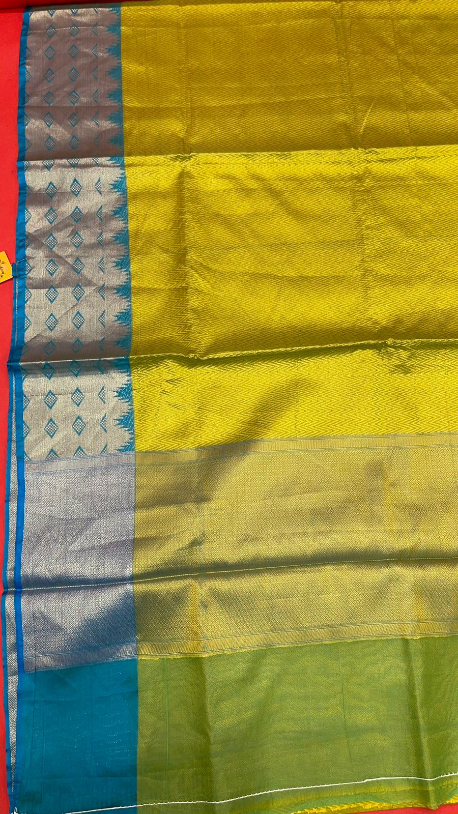 Yellow Tanchoi Banarasi Sarees For Women GEBC12