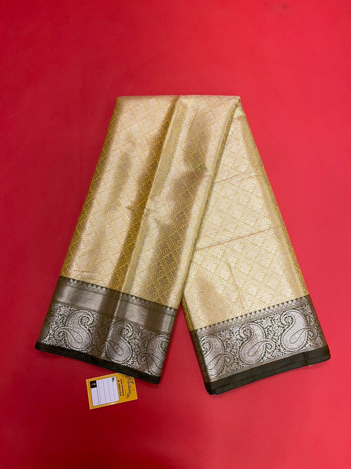 Faishana Presents Yellow Zari Kanchi Silk Brocade Contrast Silver Gold Zari Jamawar Border Banarasi Saree