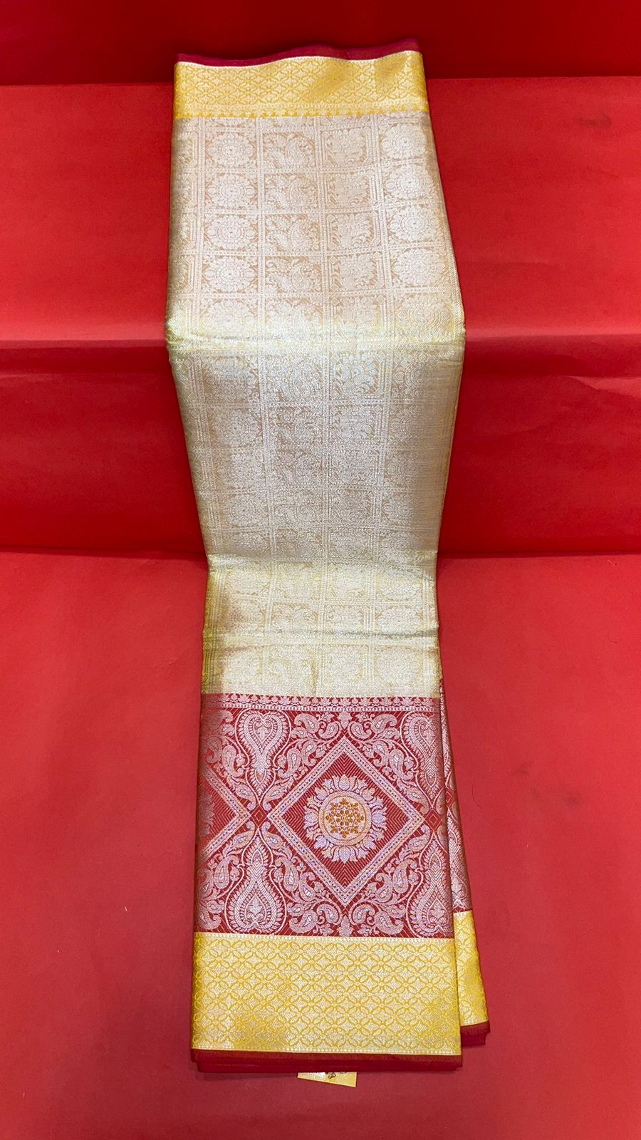 Faishana Presents Gold Silver Zari Kanchi Silk Tanchoi Brocade Contrast Red Skirt Meena Border Banarasi Saree