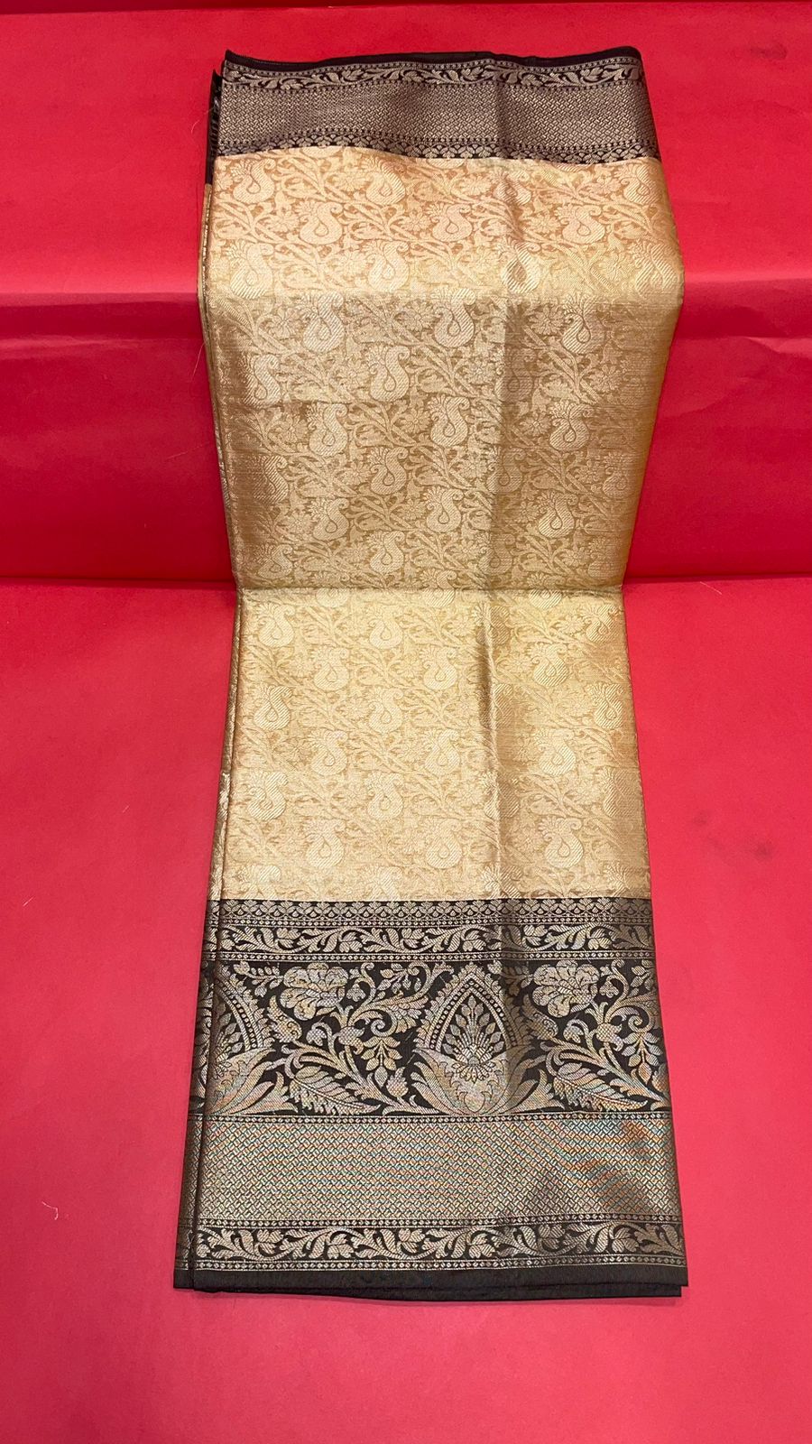 Faishana Presents Beige Silver Zari Kanchi Silk Tanchoi Brocade Contrast Black Skirt Meena Border Banarasi Saree