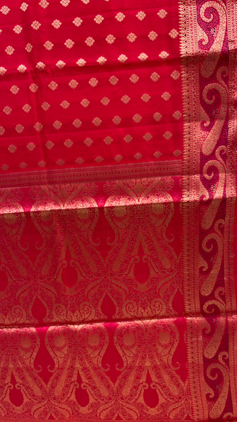 Regal Elegance: Faishana's Exquisite Pure Silk Handloom Red Chiniya Silk Saree with Gold Zari Booti & Tilfi Anchal with Tilfi Zari Border and with Red Blouse