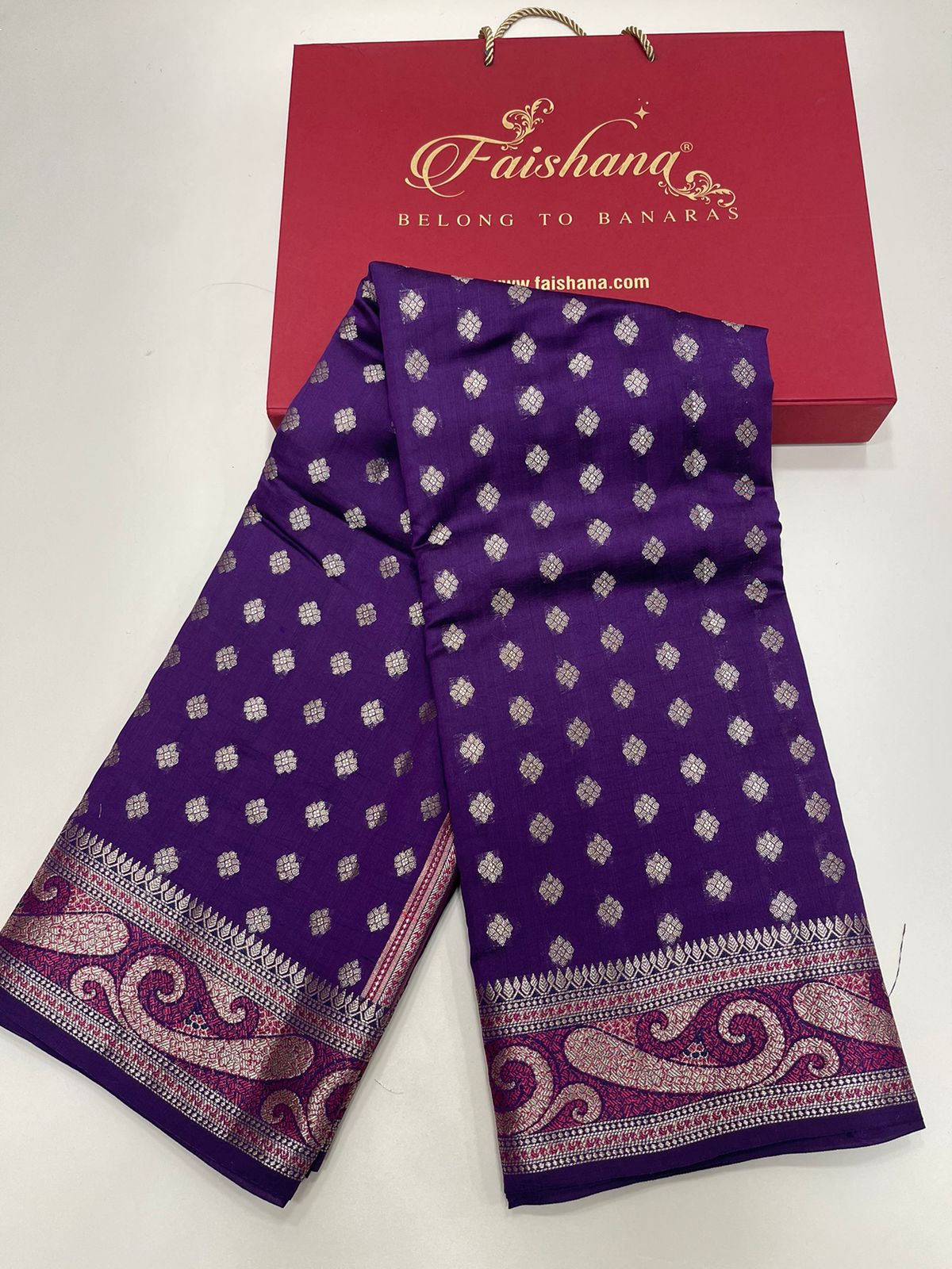 Regal Radiance: Faishana Pure Silk Handloom Purple Chiniya Silk Gold Zari Booti and Tilfi Anchal with Tilfi Zari Border Purple Blouse Piece