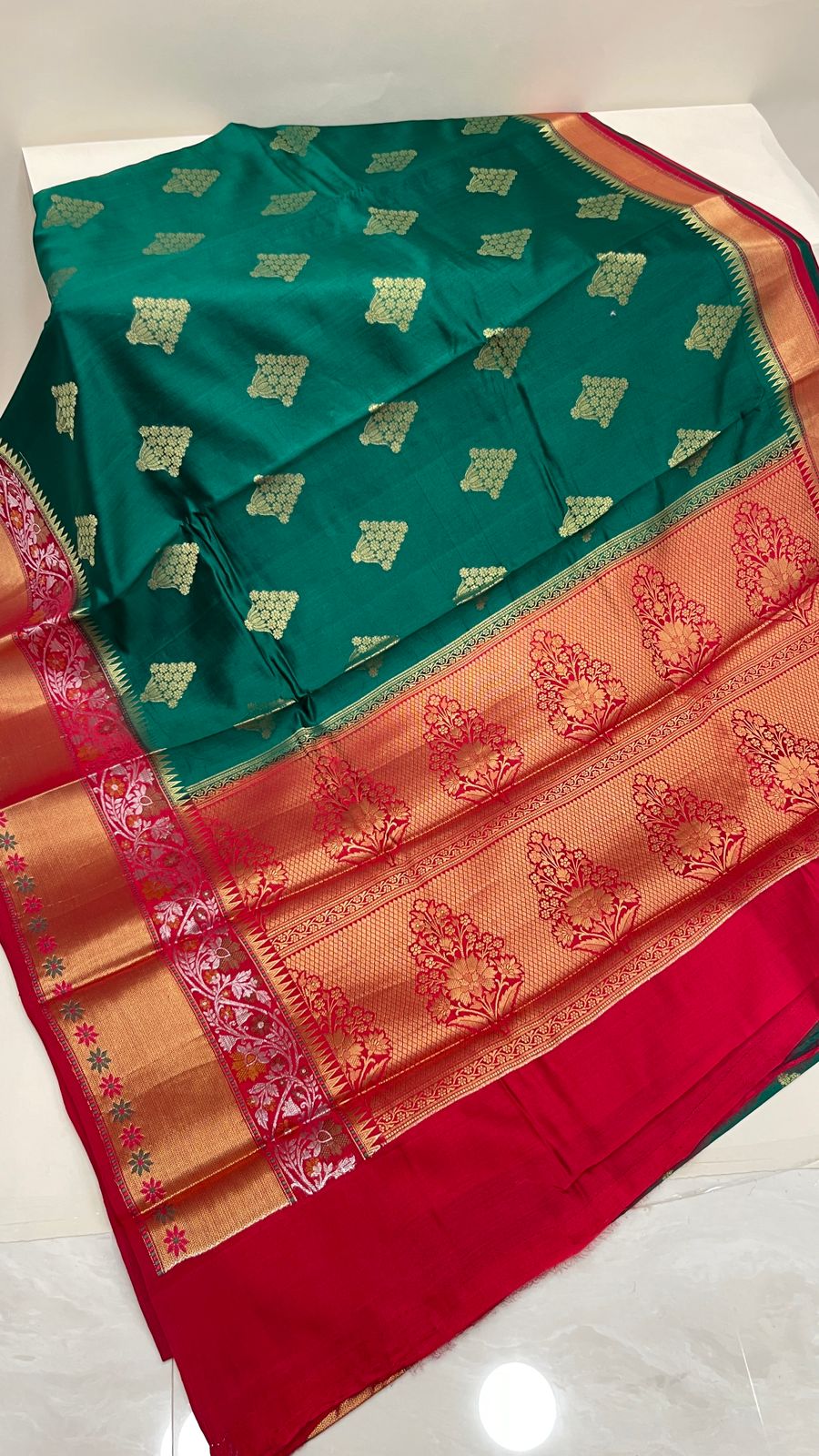 Pure Chiniya Silk Saree