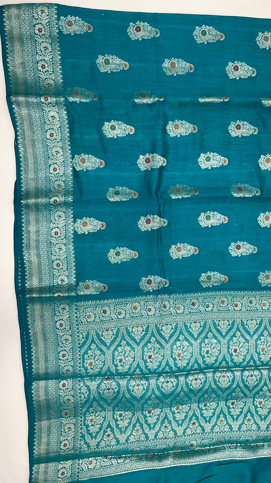 Exquisite Elegance: Faishana Pure Silk Handloom Sea Green Munga Silk Zari Mina Booti with Minakari Jaal Anchal Zari Border Saree &amp; Sea green Blouse Piece