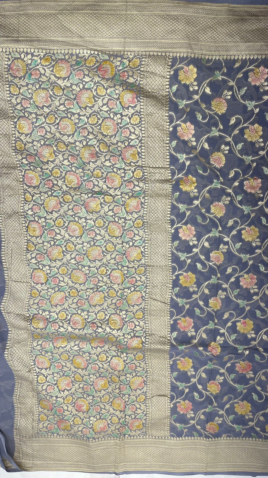 Faishana Pure Silk Handloom Exquisite Grey Khaddi Georgette Hand Brush Floral Zari Kadhwa Jaal with Banarasi Zari Border with Grey Blouse