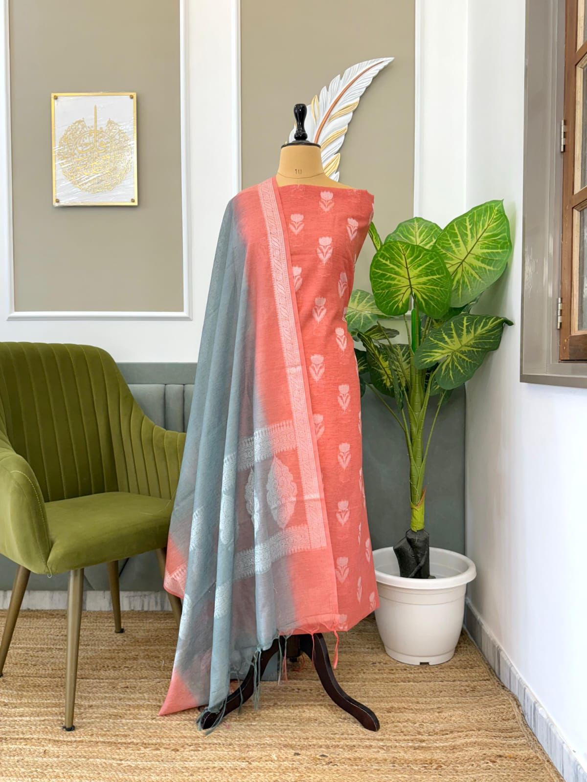 Peach Linen Dupion With Contrast Dye Dupatta Banarasi 3 Pcs Suit Set 1100SKL_LN15