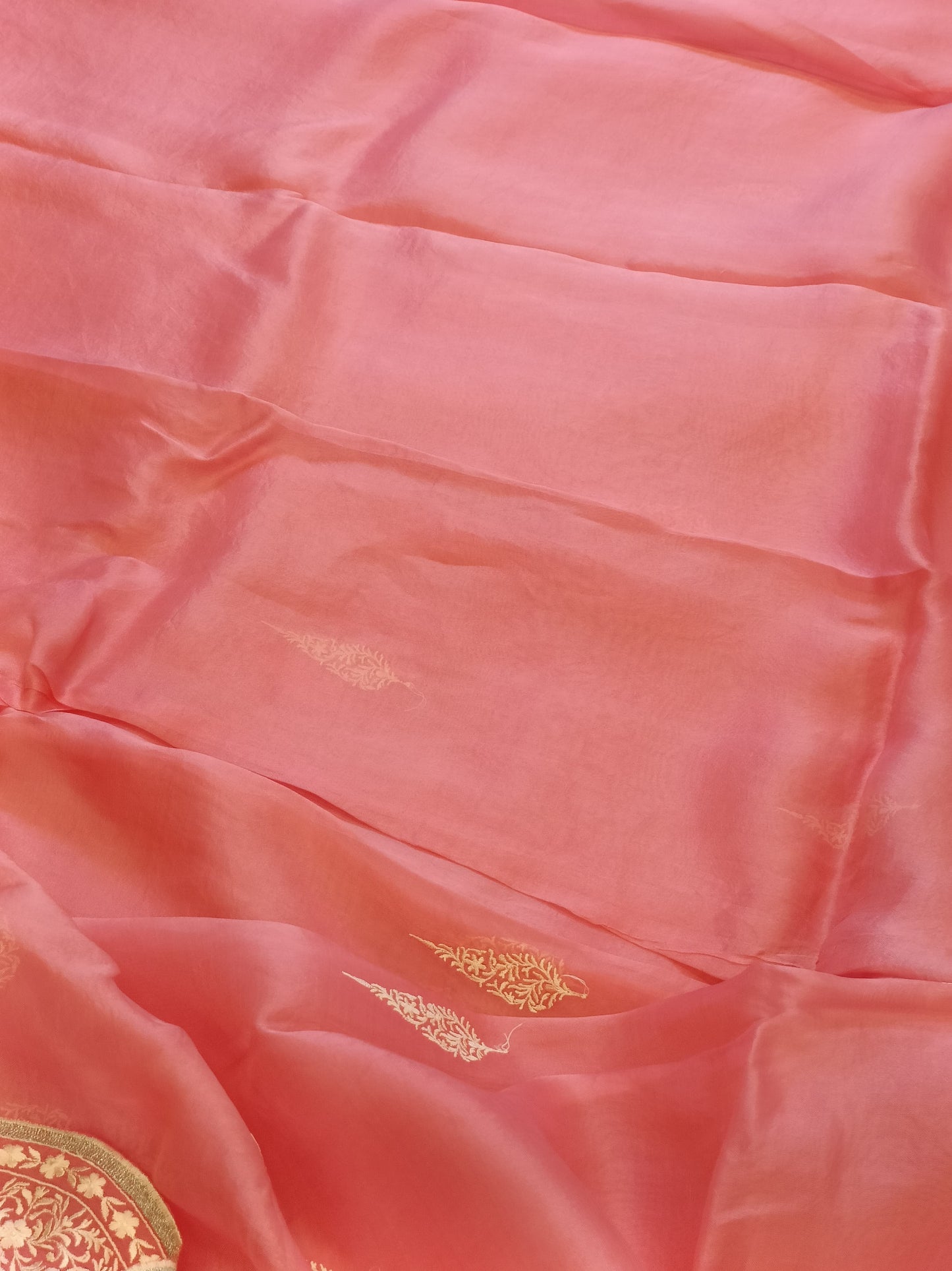Pink Cotton Floral Silver Zari Booti Banarasi Suit with Alfi Jaal Dupatta Banarasi Suit 115SHL_CTN2