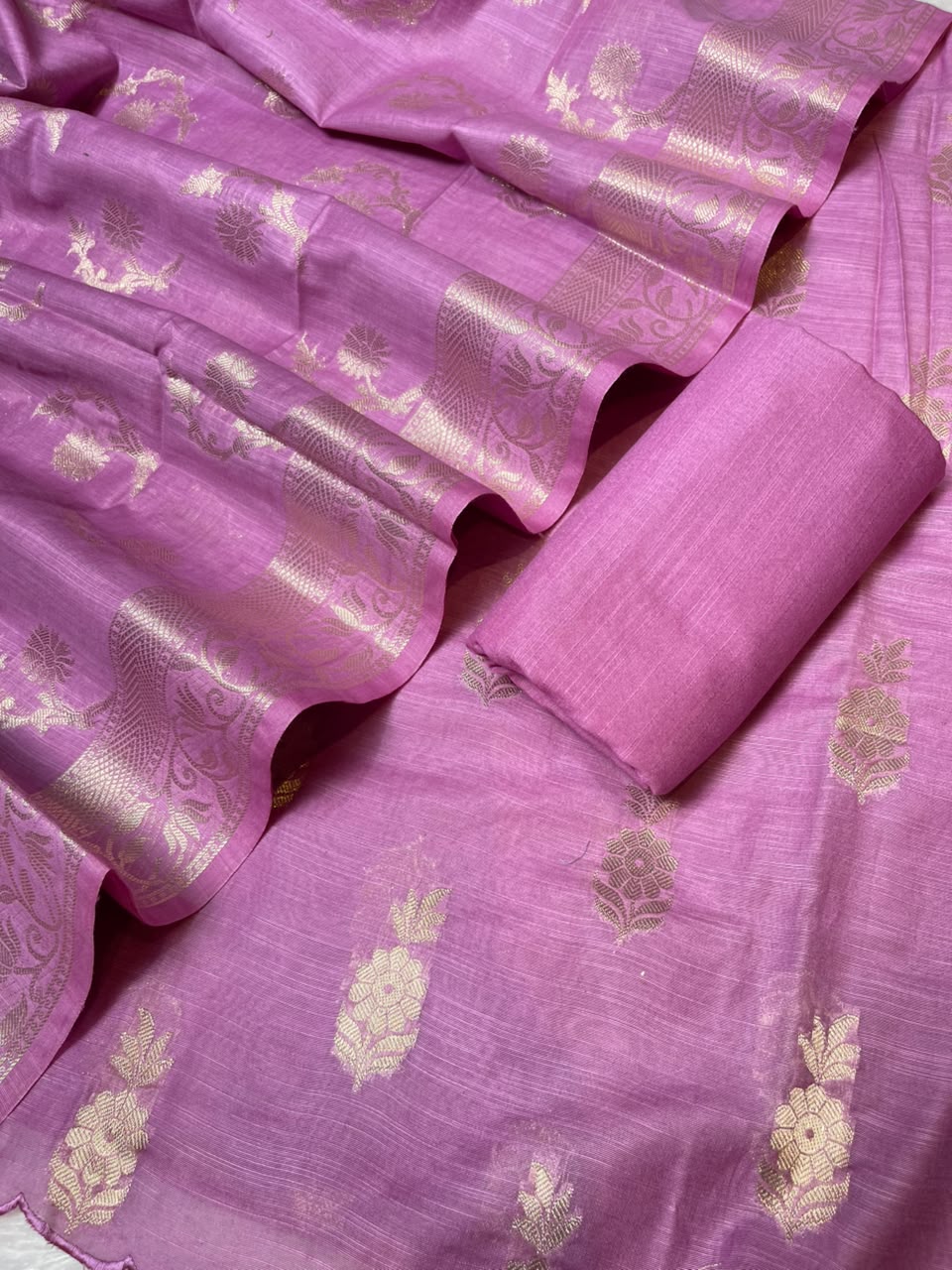 Lavander Cotton Linen Floral Zari Booti Banarasi Suit with Zari Booti Dupatta 120DAN_CL12